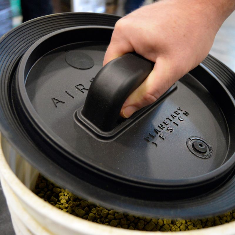 Airscape Bucket Insert - Suits 3.5-7 Gallon Buckets