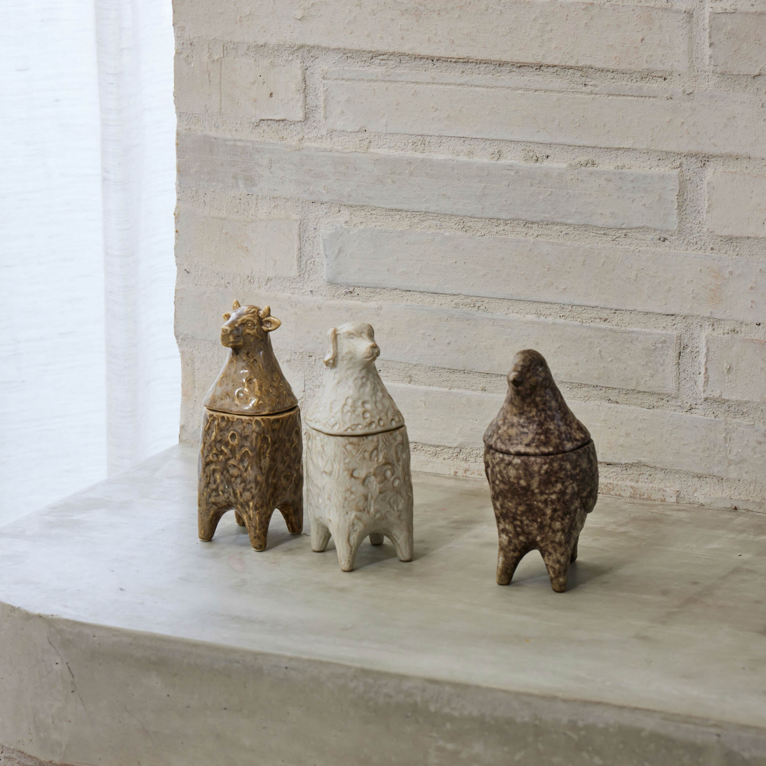 Amalfi Ari Bird Jar Brown Reactive