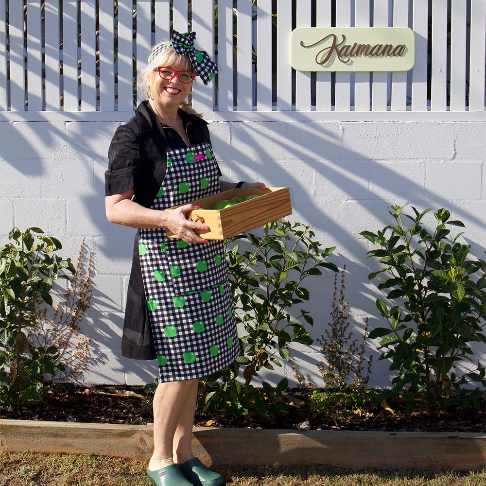 Annabel Trends Cotton Apron Annie's Apples