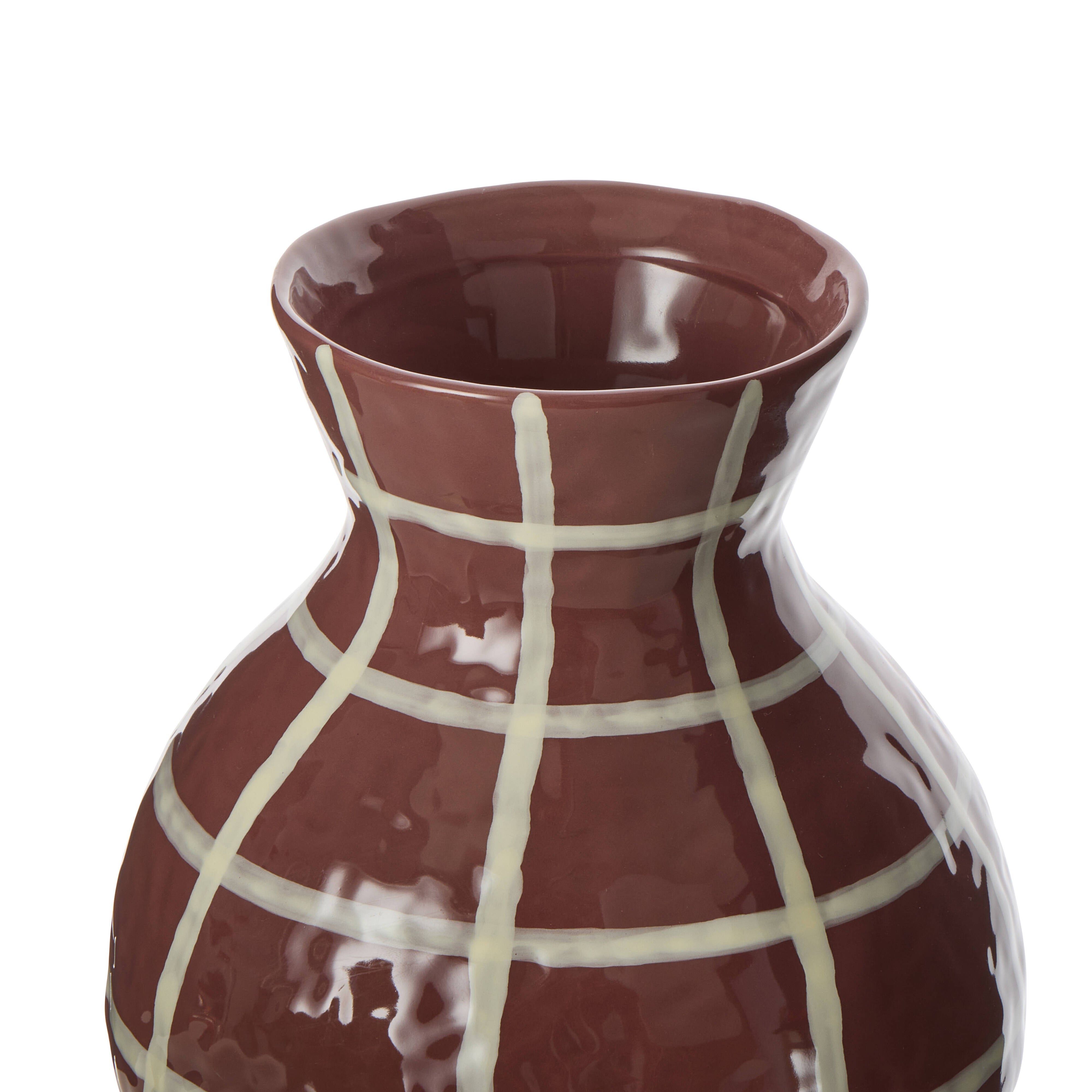Amalfi Eden Check Vase Burgundy Check