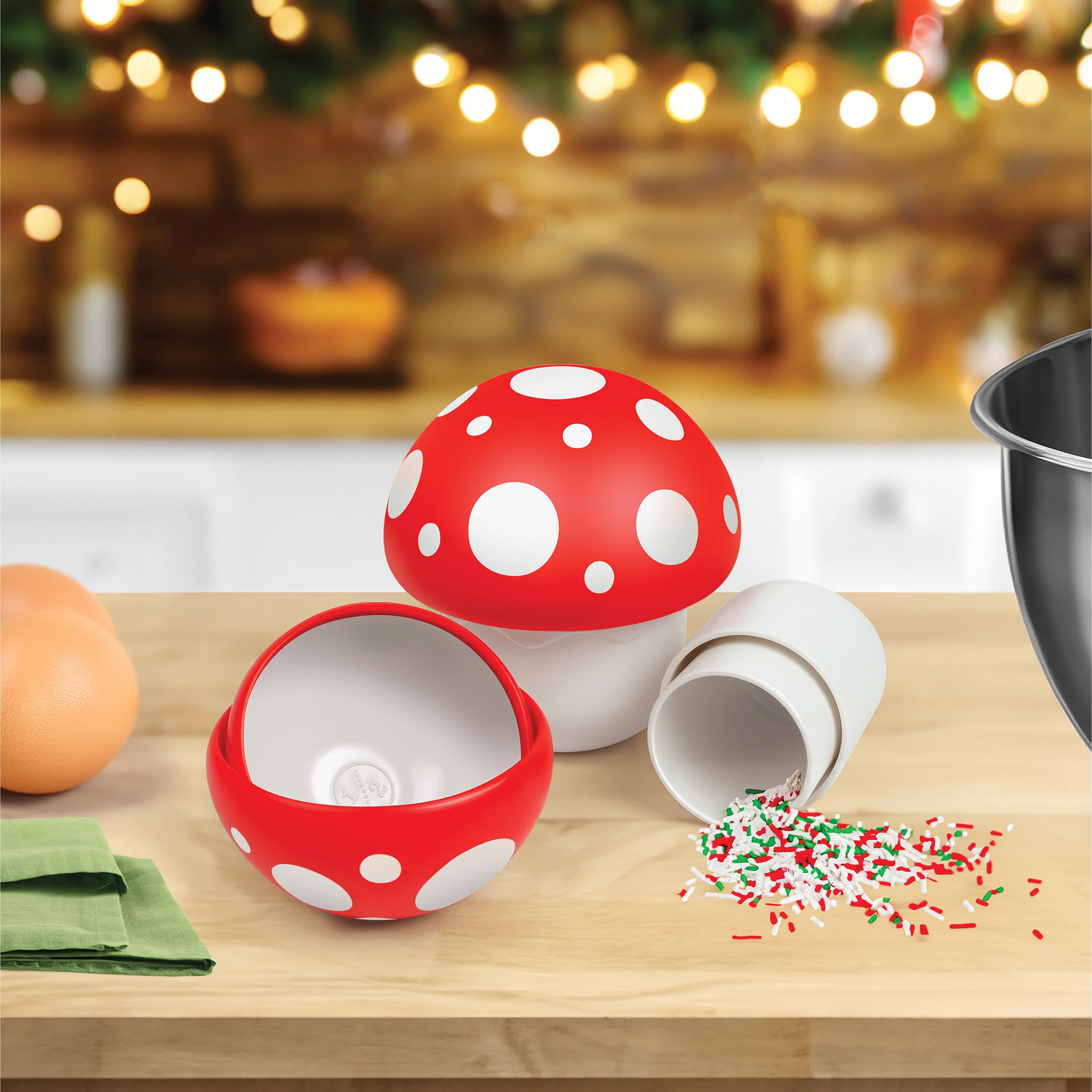 Fred Mushroom Cups Nesting Measuring Cups 6 Piece Set Red