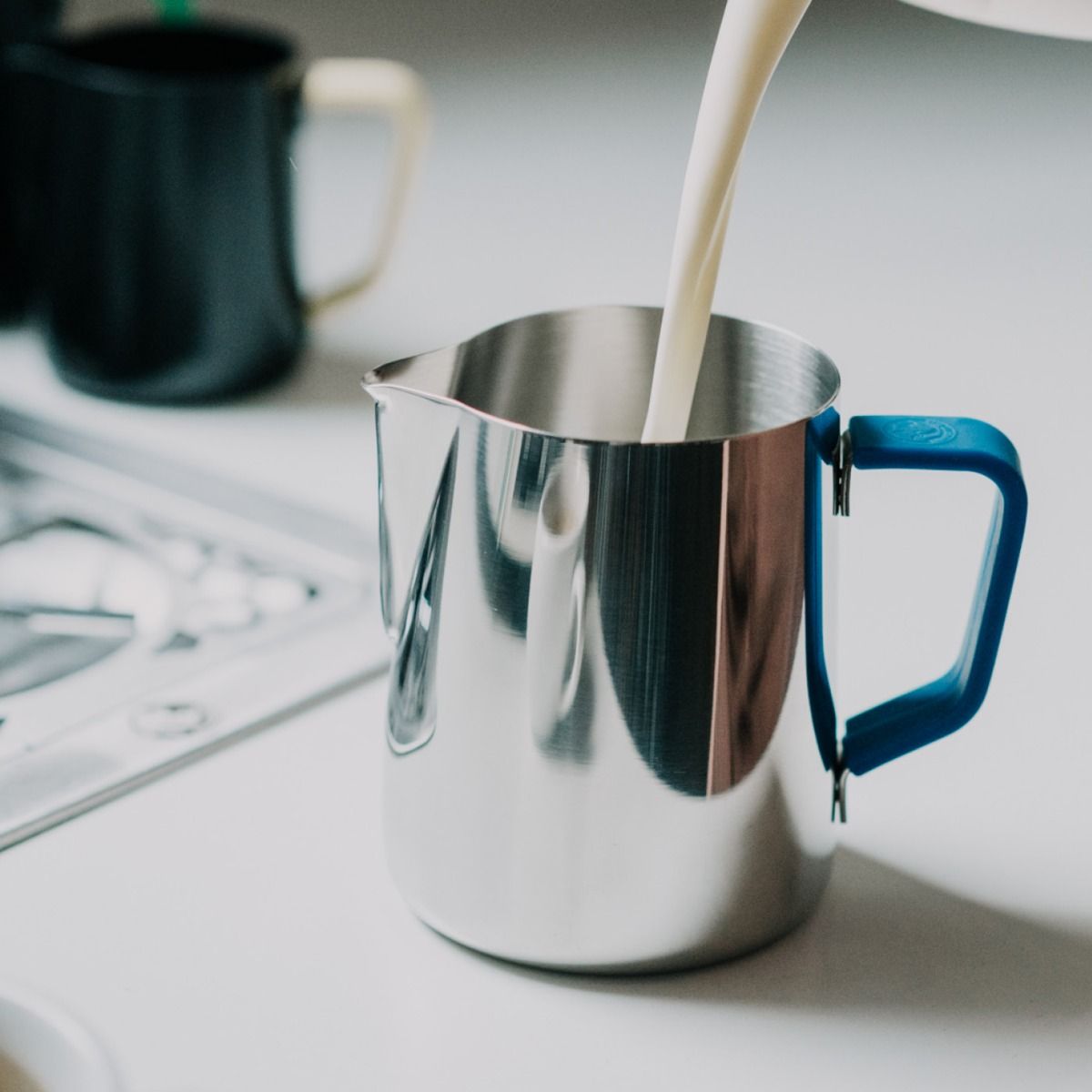Rhino Classic Milk Pitcher 600ml (20oz)