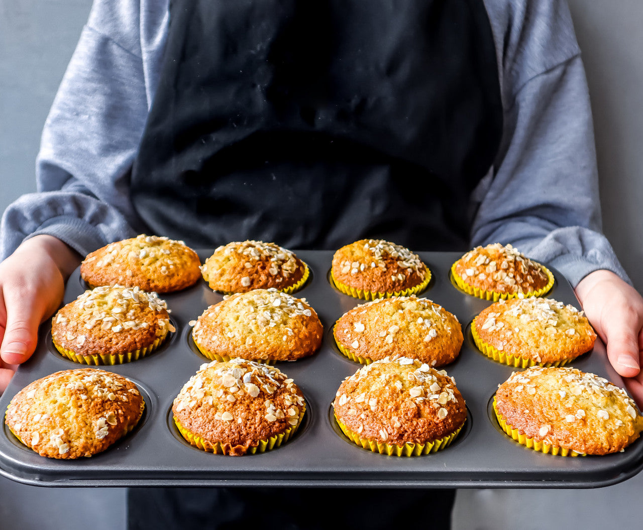 MasterCraft Non Stick 12 Cup Muffin & Cupcake Pan
