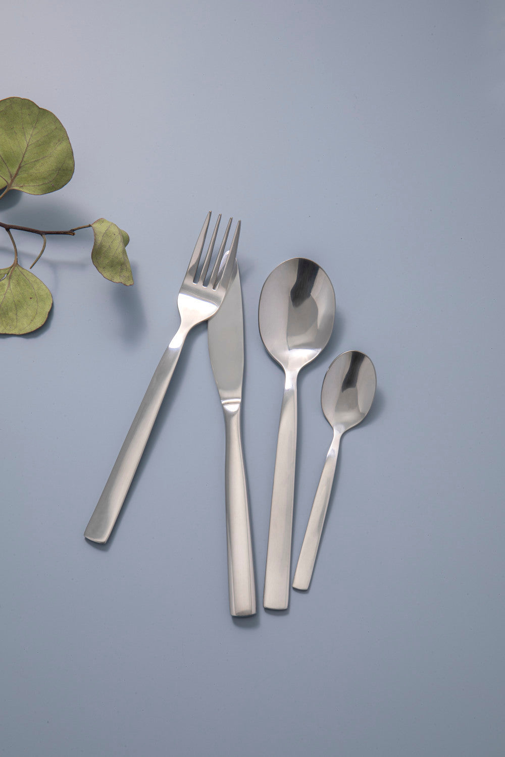 Mikasa Beaumont Stainless Steel Cutlery Set 16 Piece