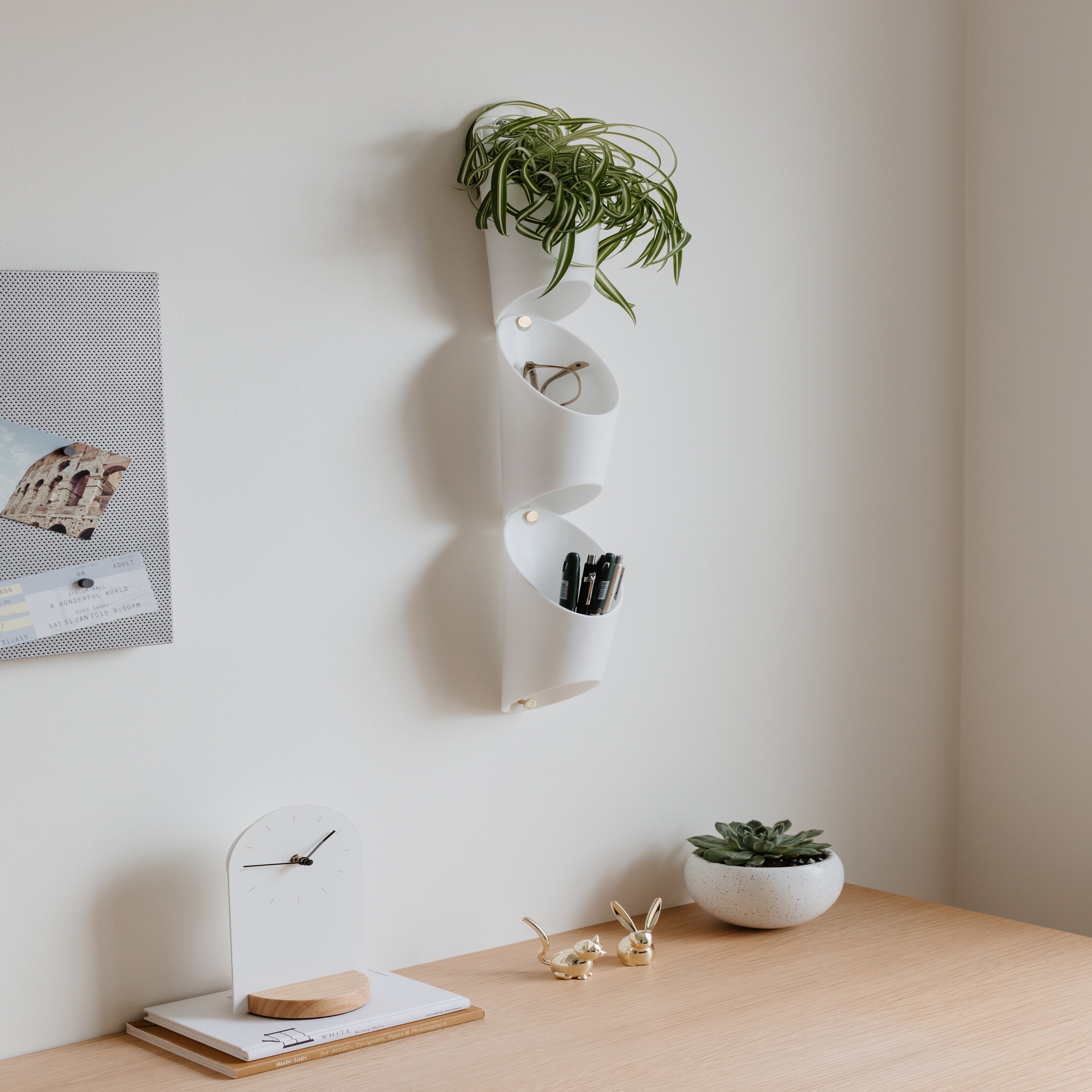 Umbra Floralink Wall Vessel