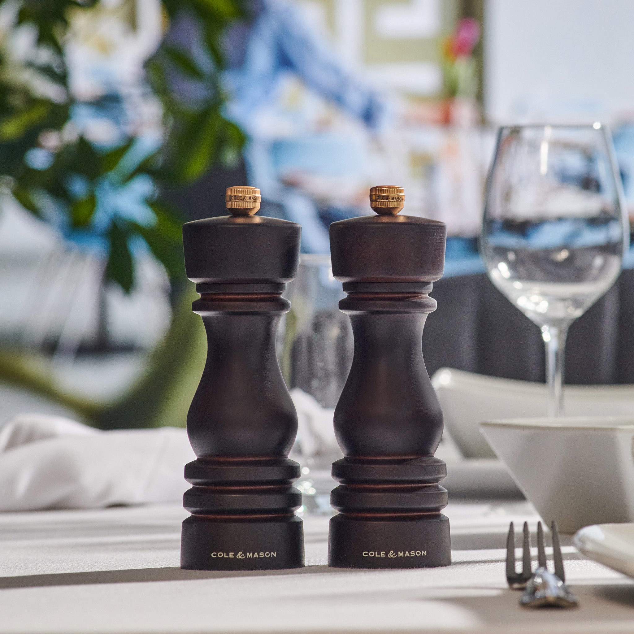 Cole & Mason London Pepper Mill 180mm Chocolate