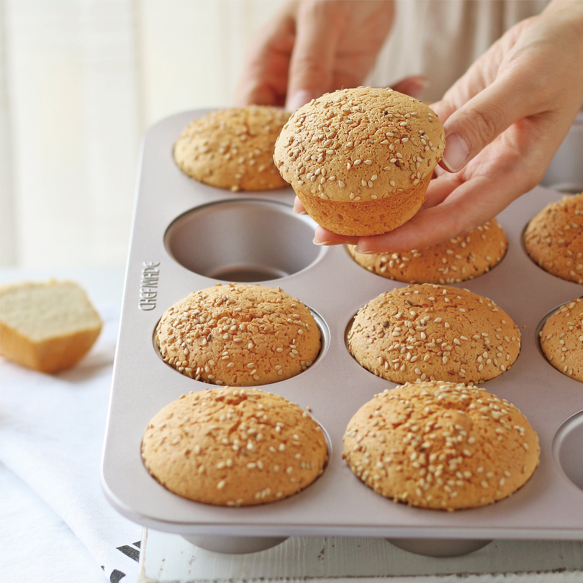 CHEFMADE Muffin Pan 12 Cup (WK9067)