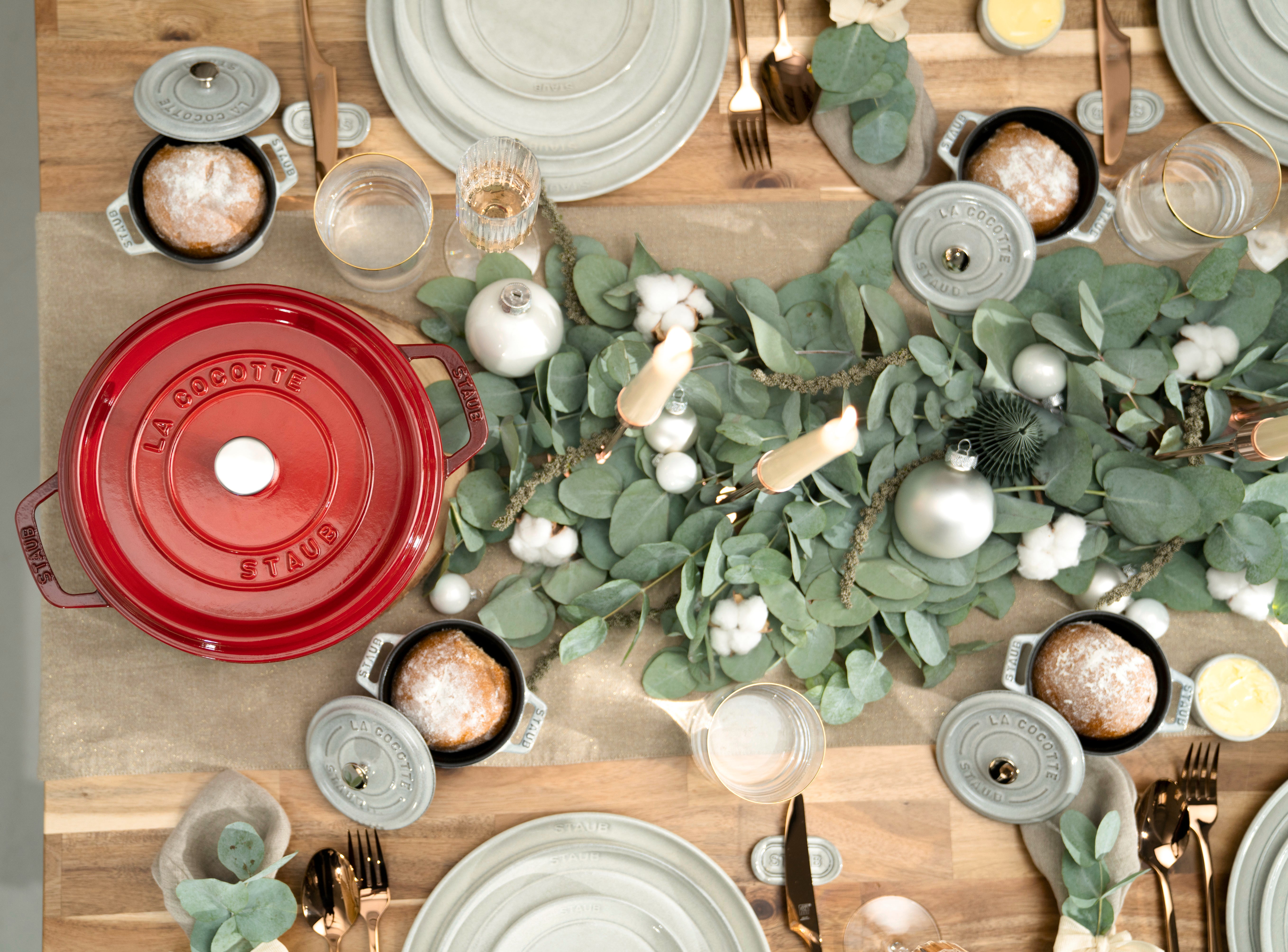 Staub Round Cocotte - 28cm Cherry Red