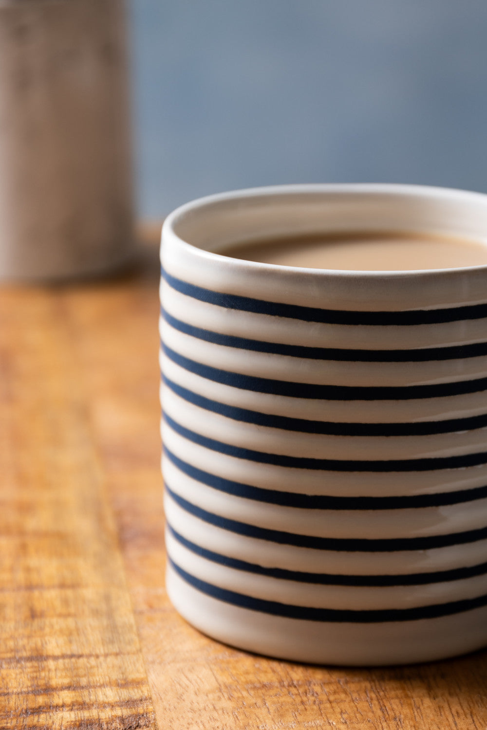 Mikasa Stoneware Mug 390ml (Stripe)
