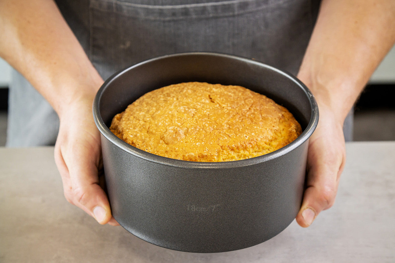 MasterCraft Non Stick Loose Base Deep Round Cake Pan 18cm
