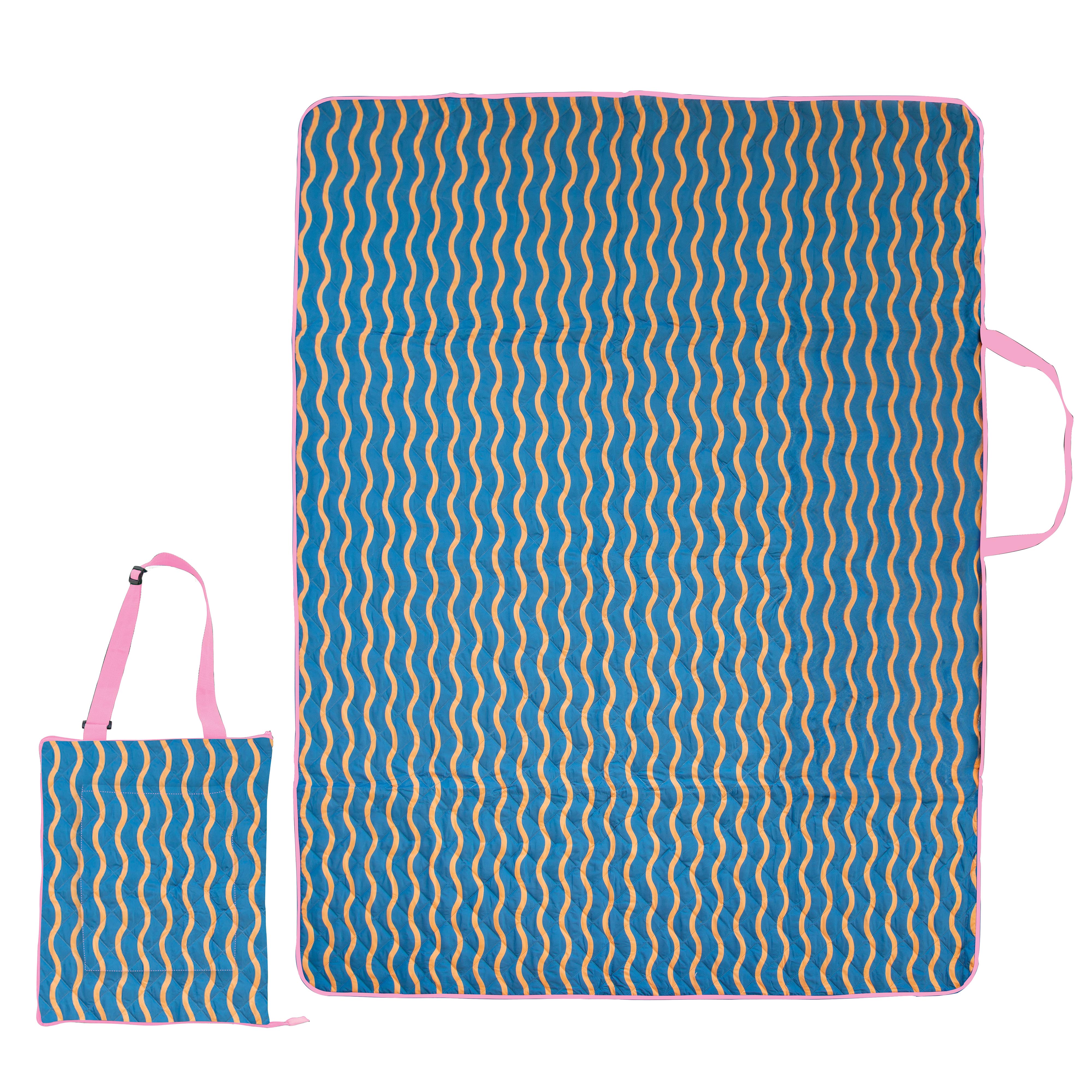 isGift Eclectic Summer Folding Picnic Rug