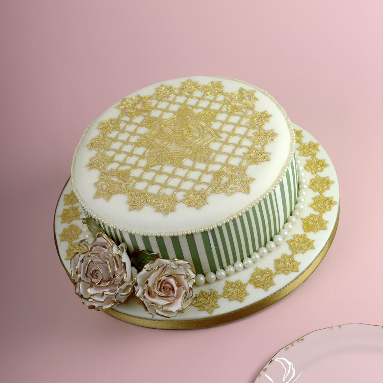 Claire Bowman Cake Lace Ring of Roses 3D Cake Lace Mat