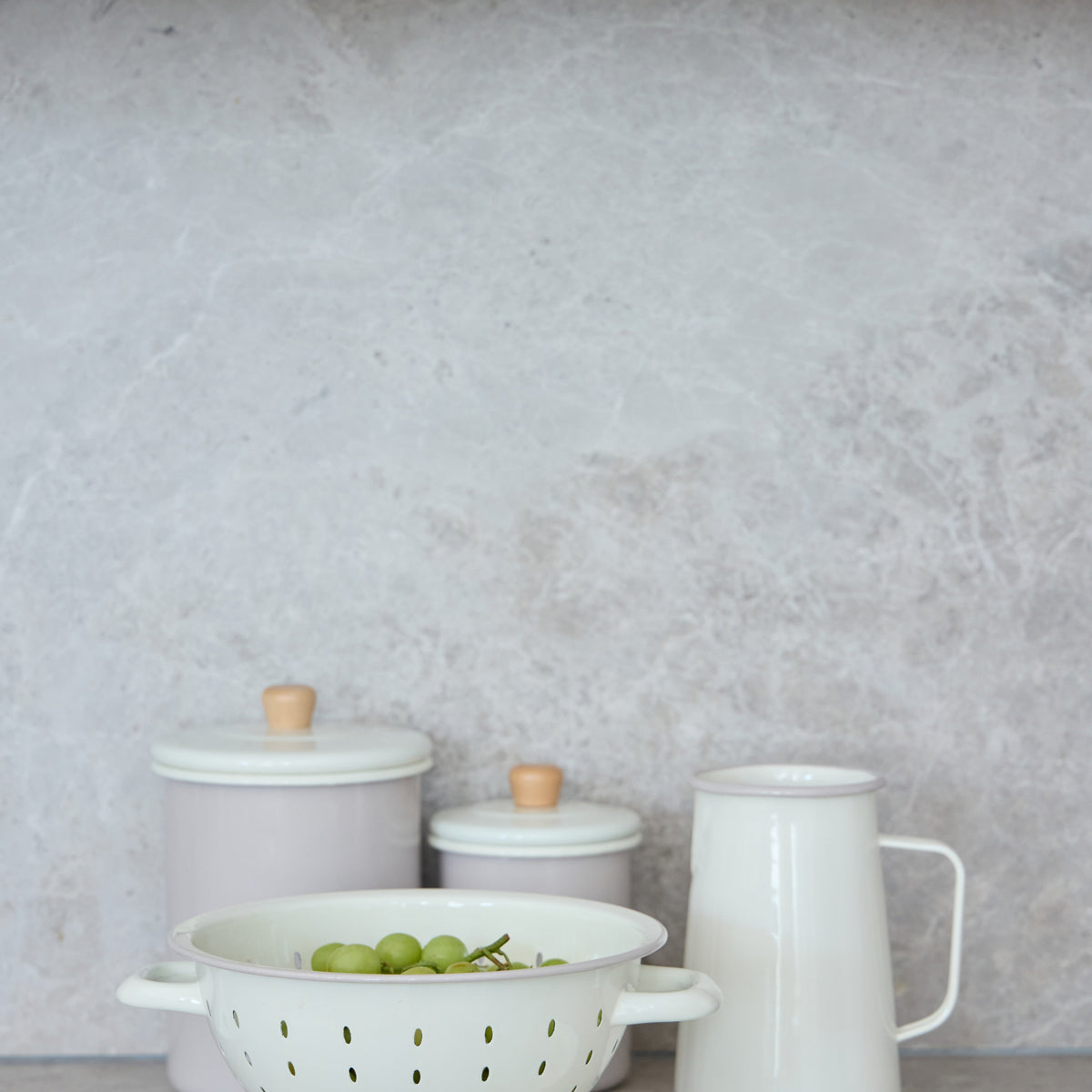 Davis & Waddell Daylesford Enamel Colander Cream