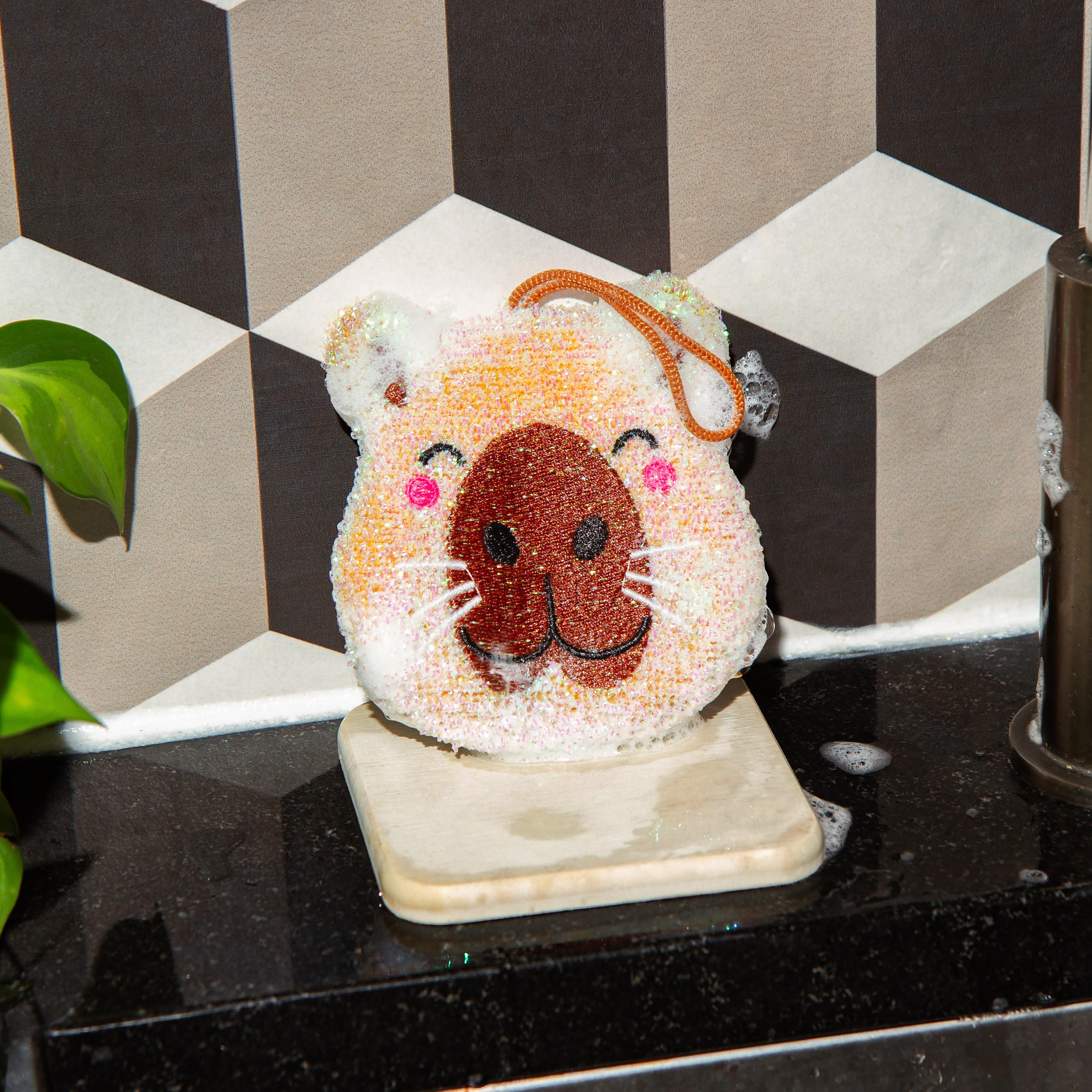 Kikkerland Capybara Scrub Sponge 2 Piece Set Multi-Coloured