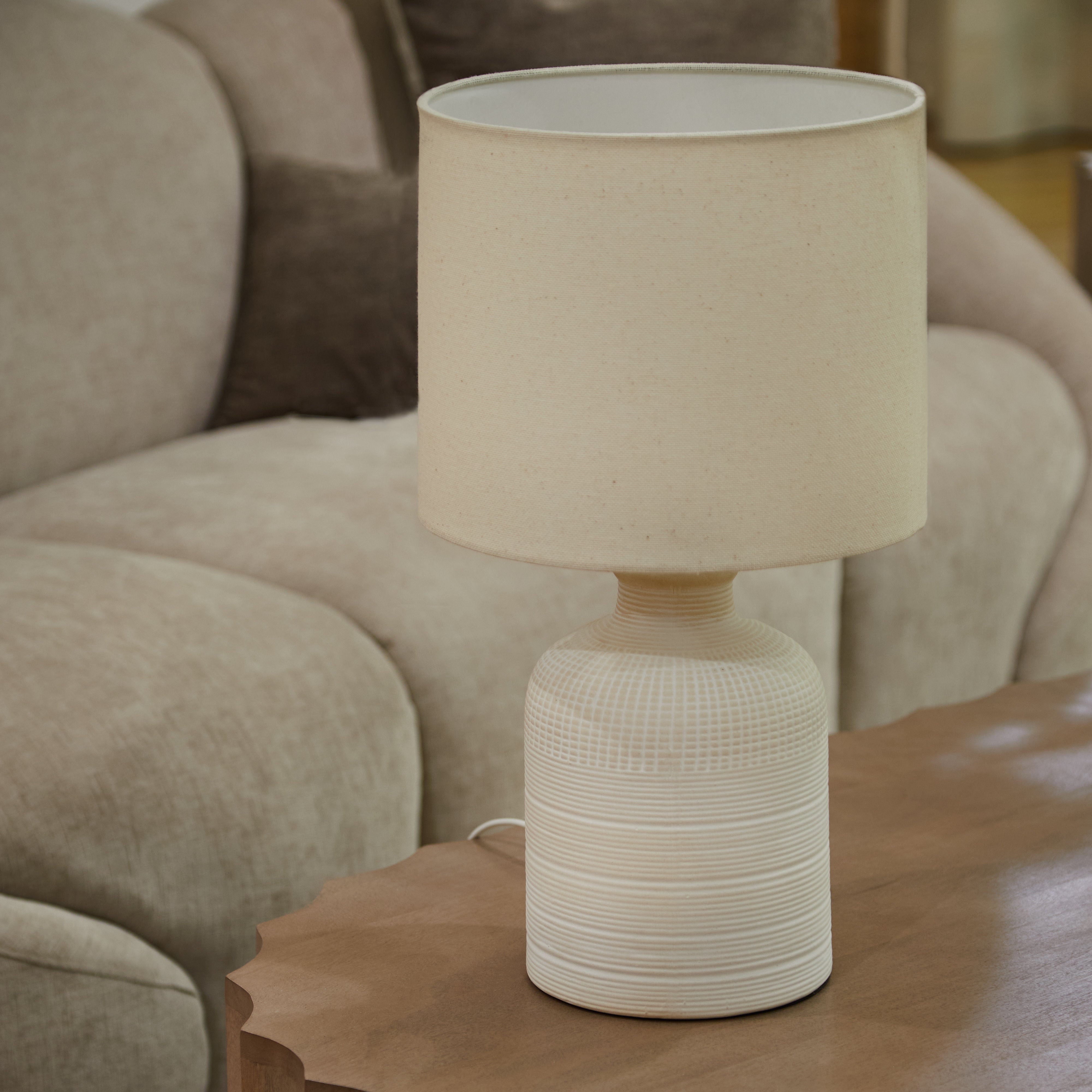 Amalfi Isla Table Lamp White Wash