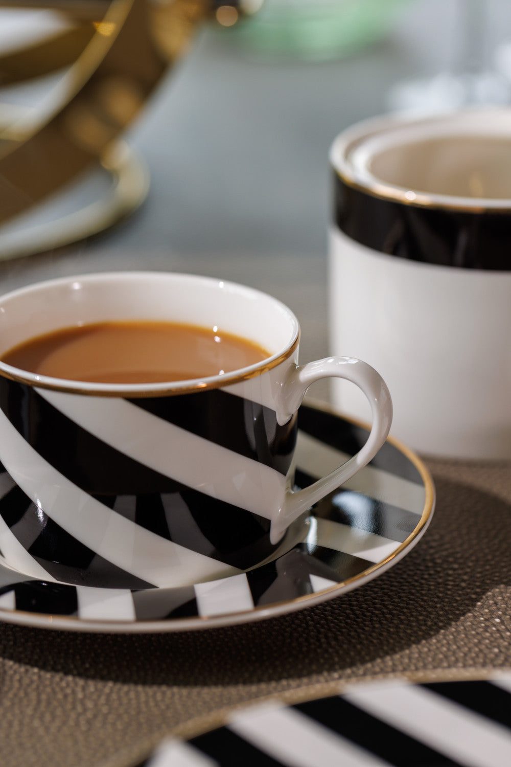 Mikasa Luxe Deco Fine China Tea Cup & Saucer Set 2 Piece 250ml (Geo Pattern)