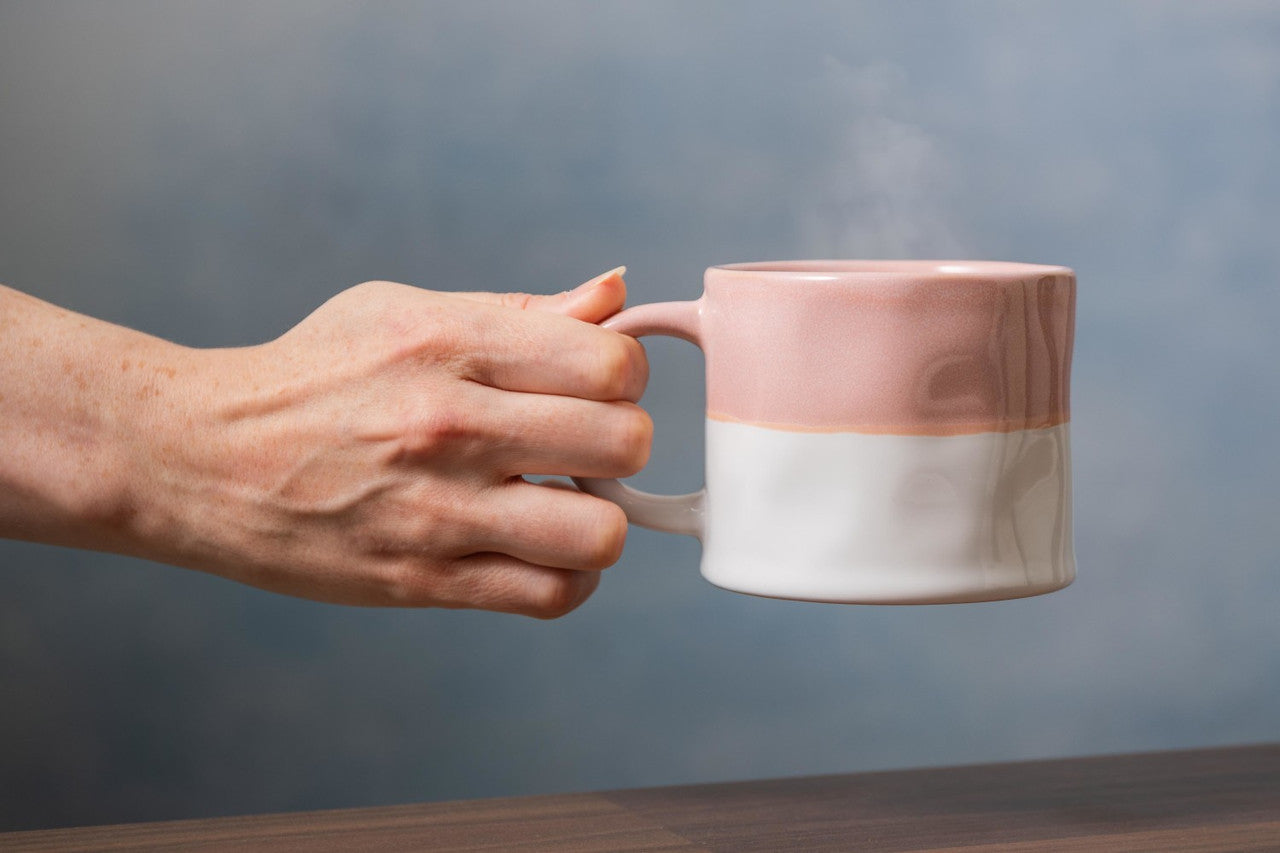 Mikasa Stoneware Mug 350ml (Ombre Pink)