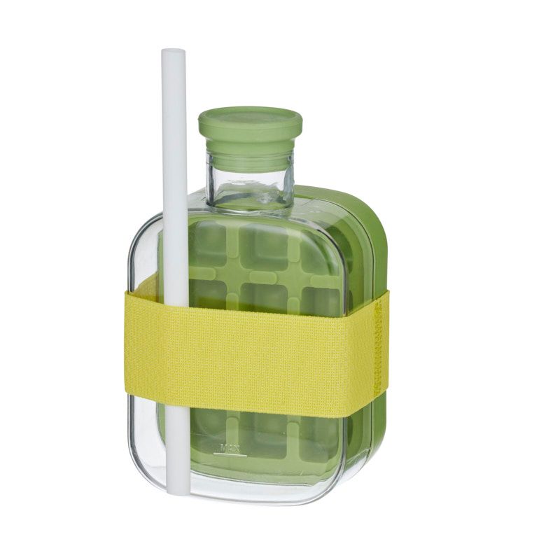 Assemble Hydra Bottle with Ice Maker Green