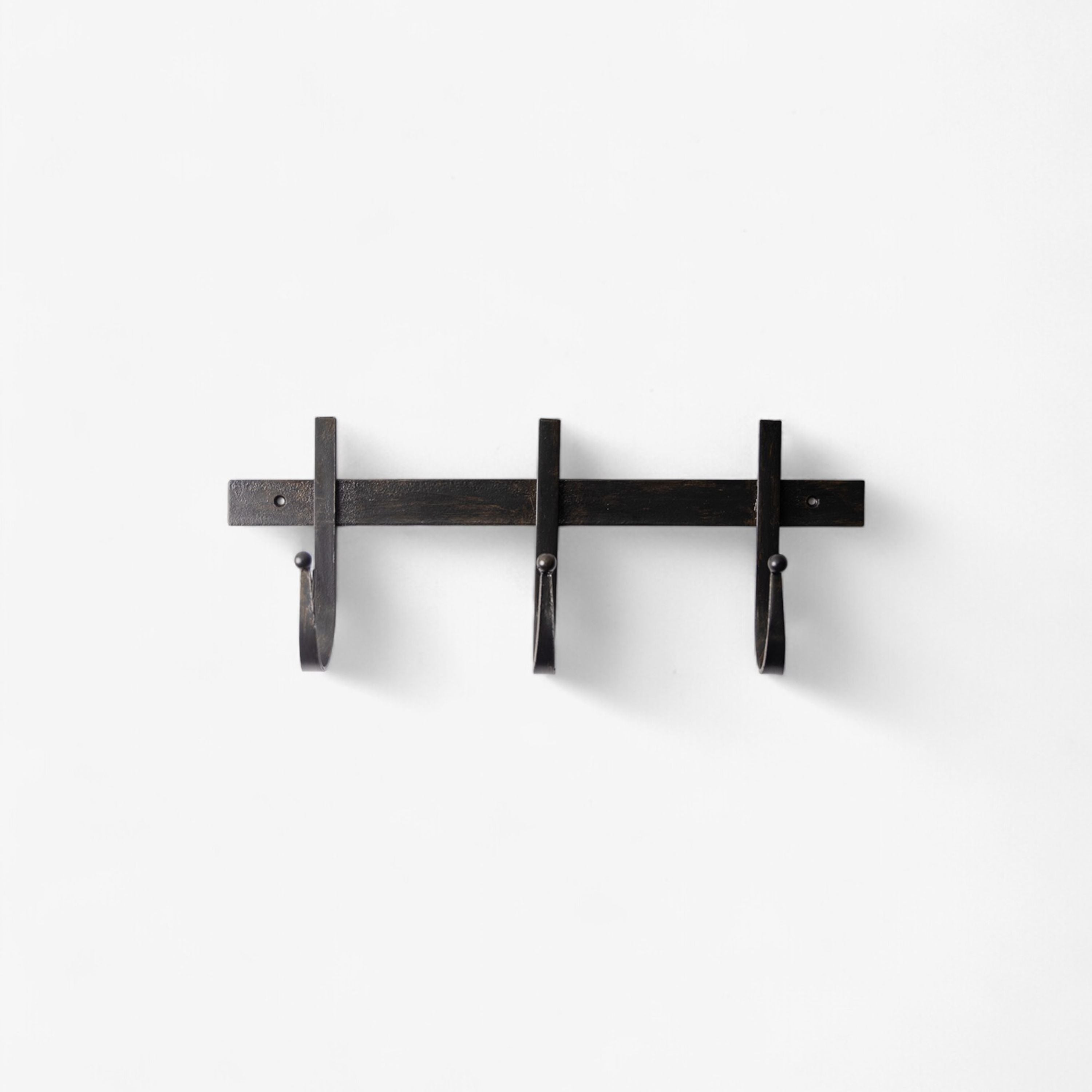 French Country Chunky Iron 3 Hook Brush Black