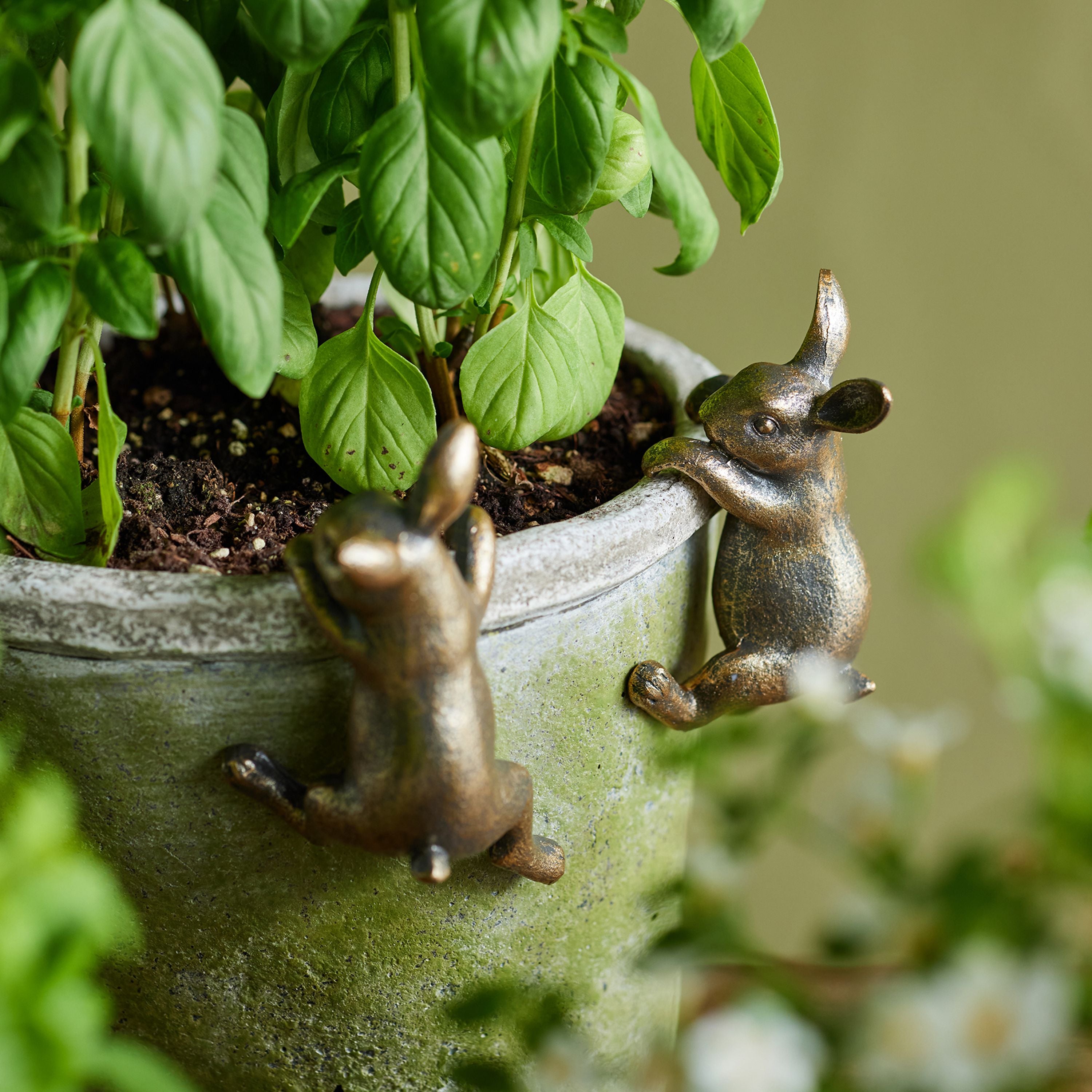 French Country Hanging Bunny Décor Gold (4 Pack)
