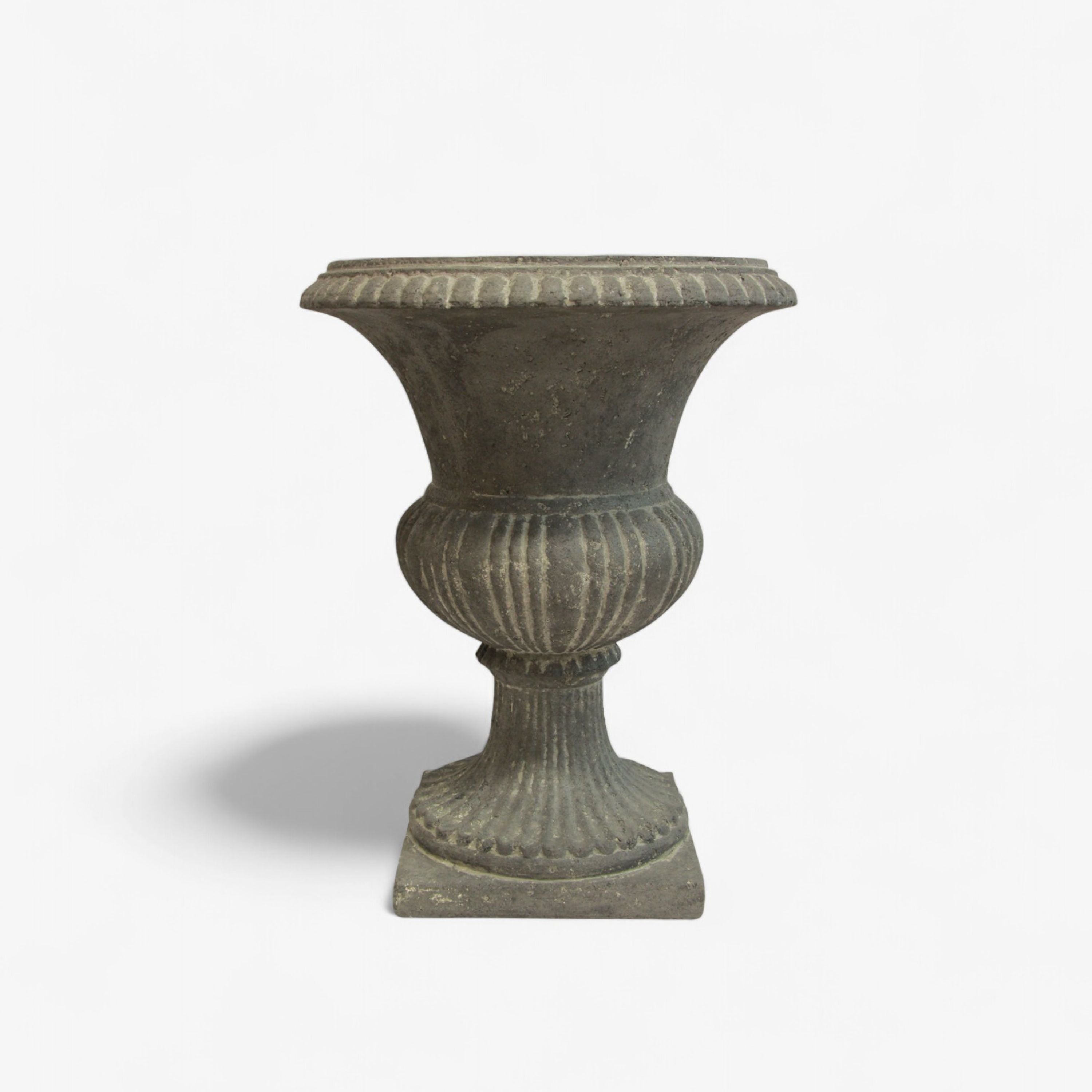 French Country Valentia Urn Small