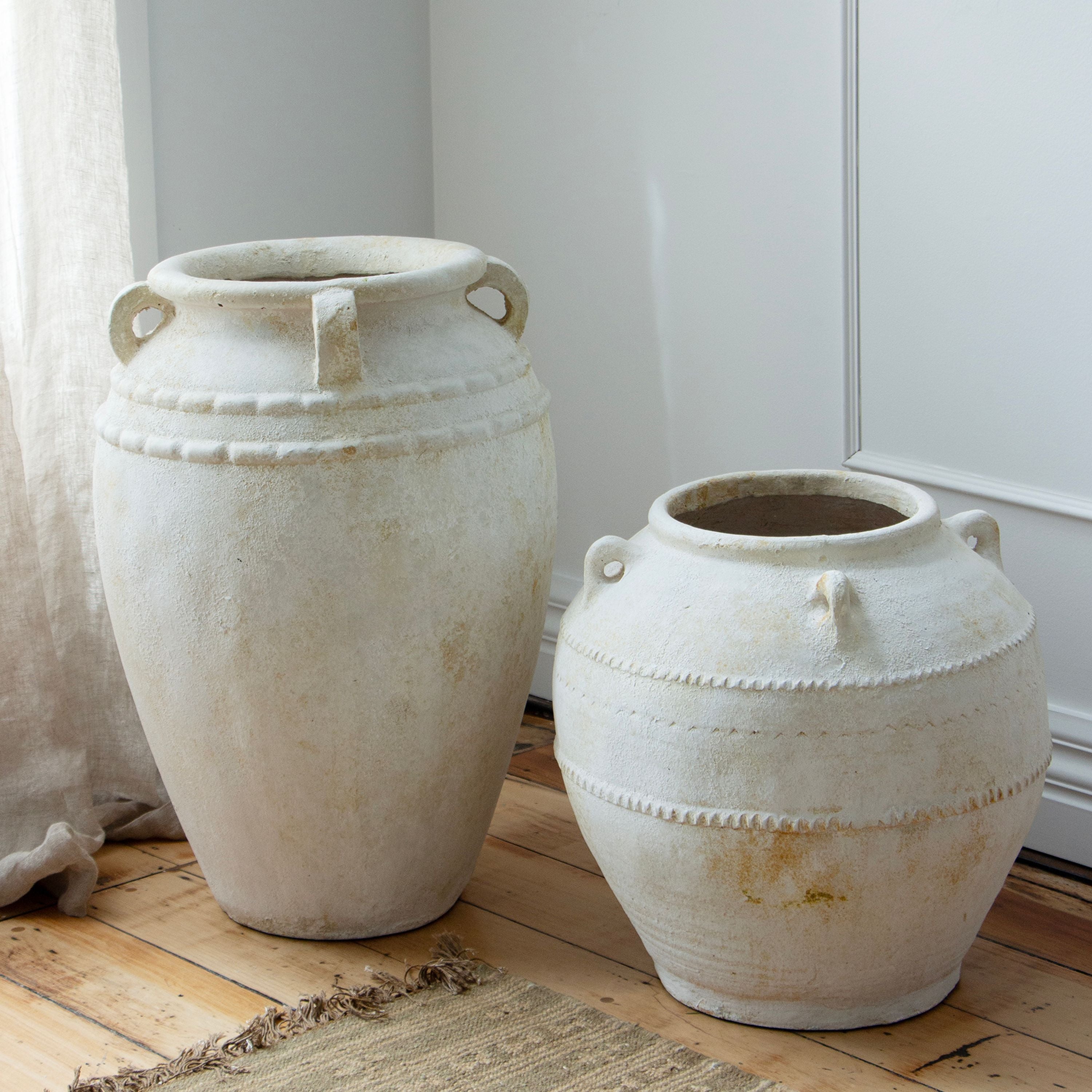 French Country Nour Urn Short