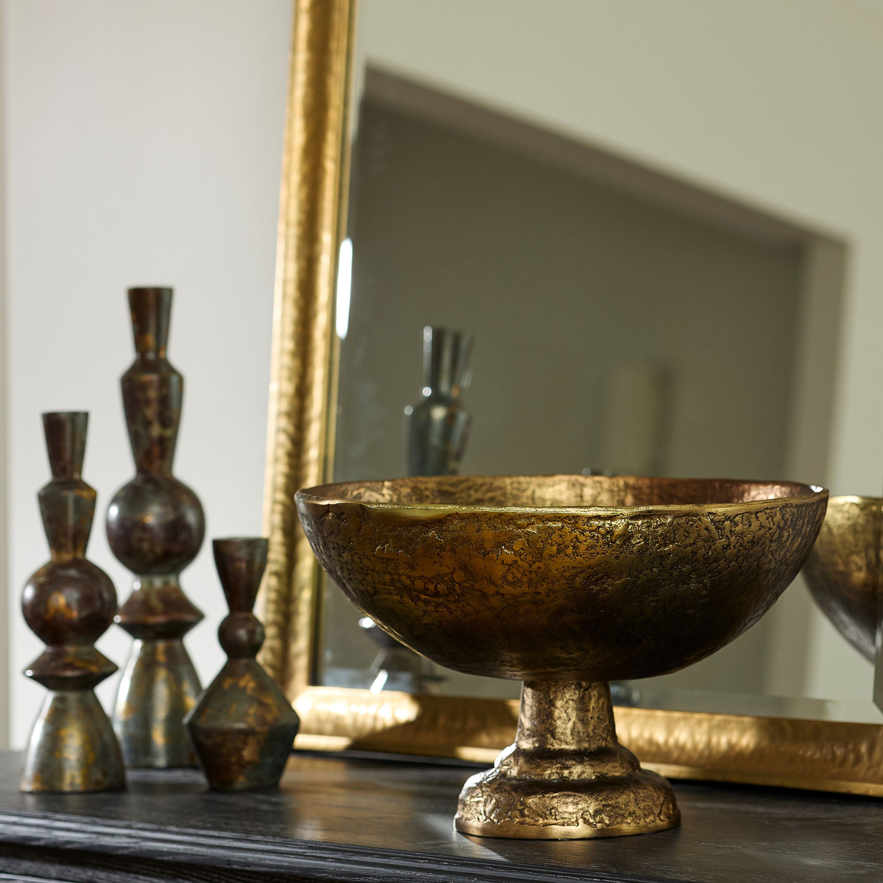 French Country Babylon Bowl on Stand