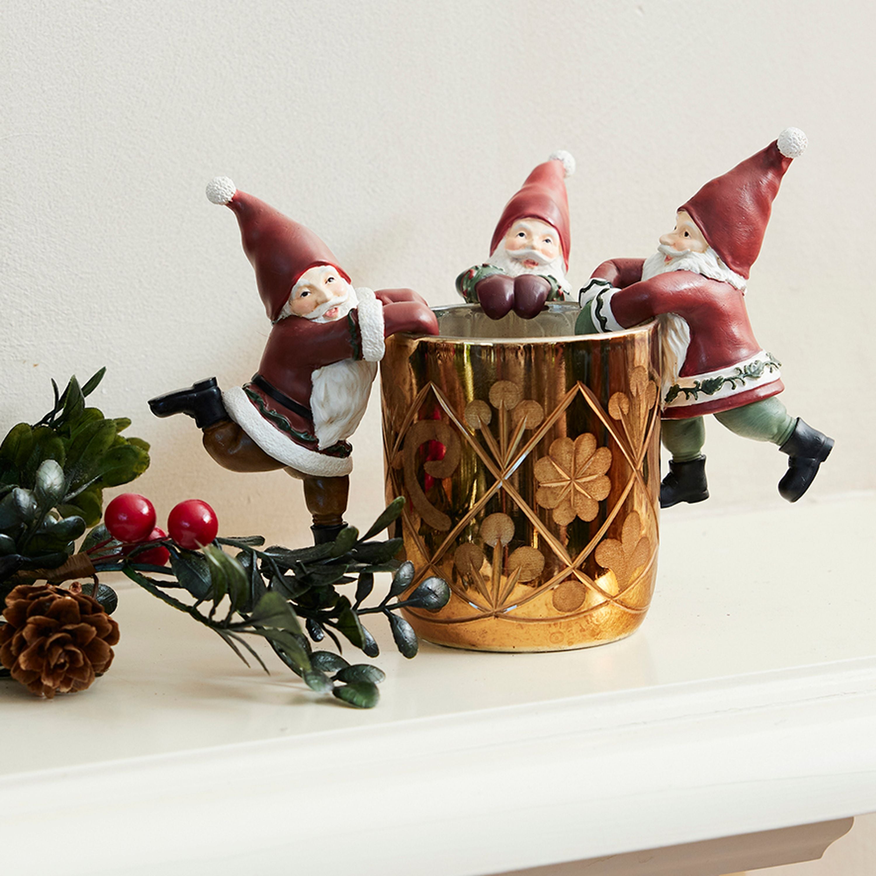 French Country Vintage Pot Hanging Santas (3 Pack)