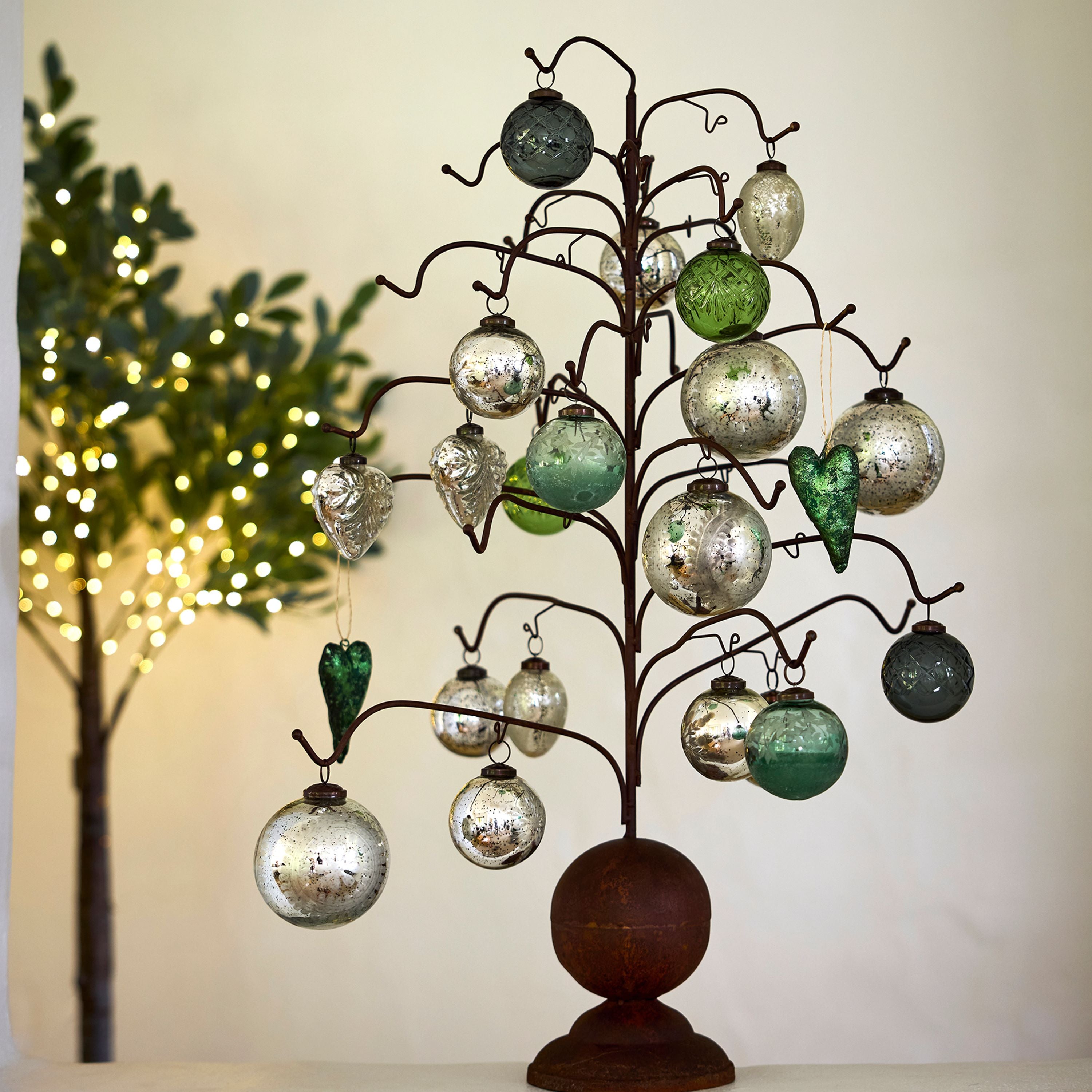 French Country Christmas Tree Stand Ball Design