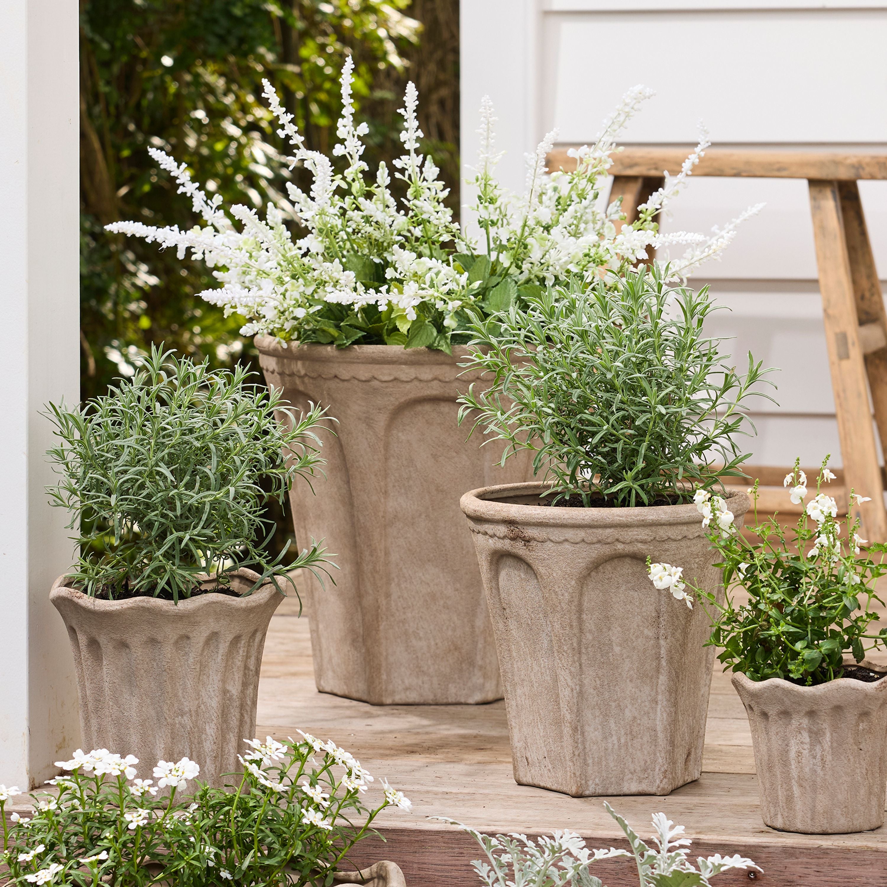 French Country Terra Arc Planter Large