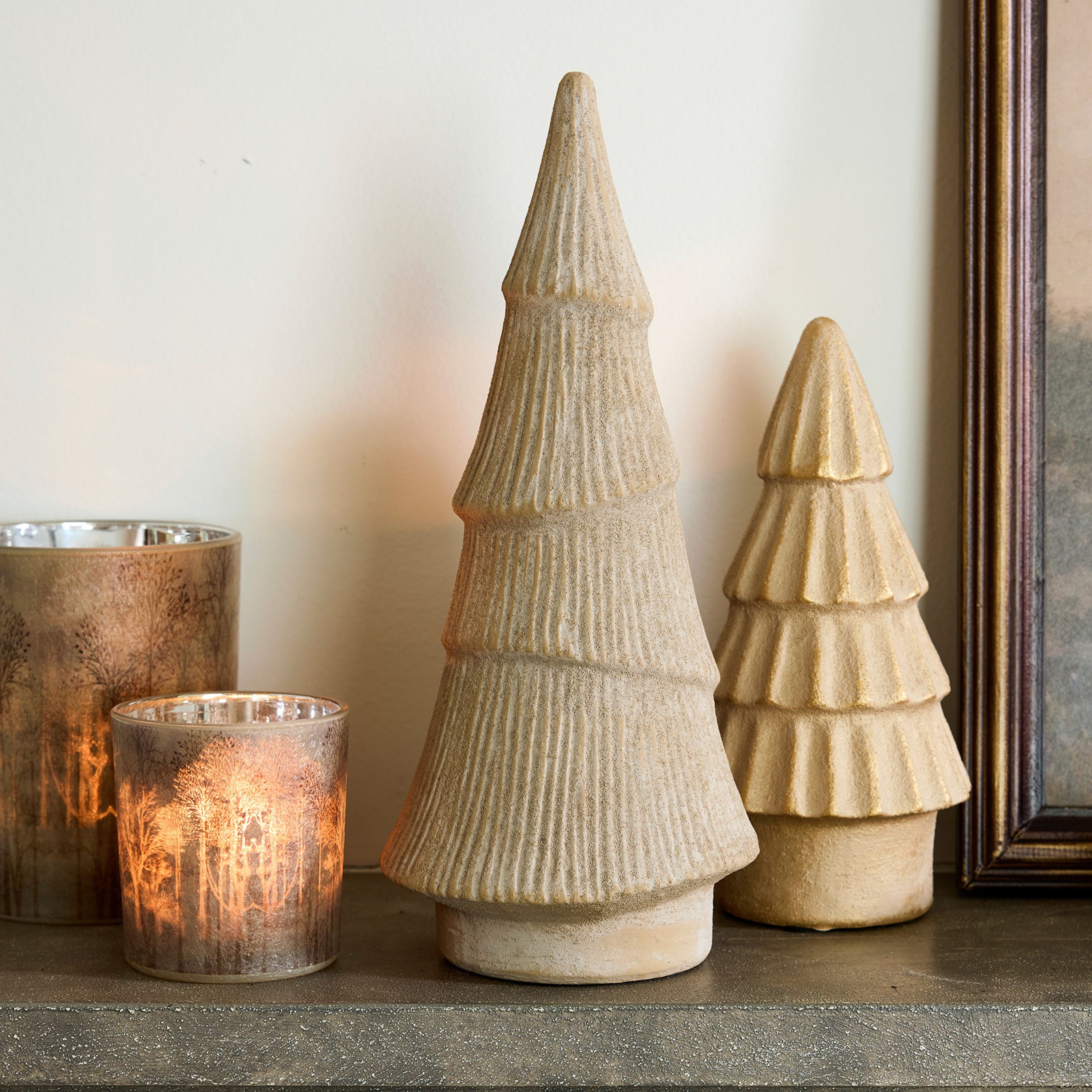 French Country Form Stone Tree Ridged 49cm