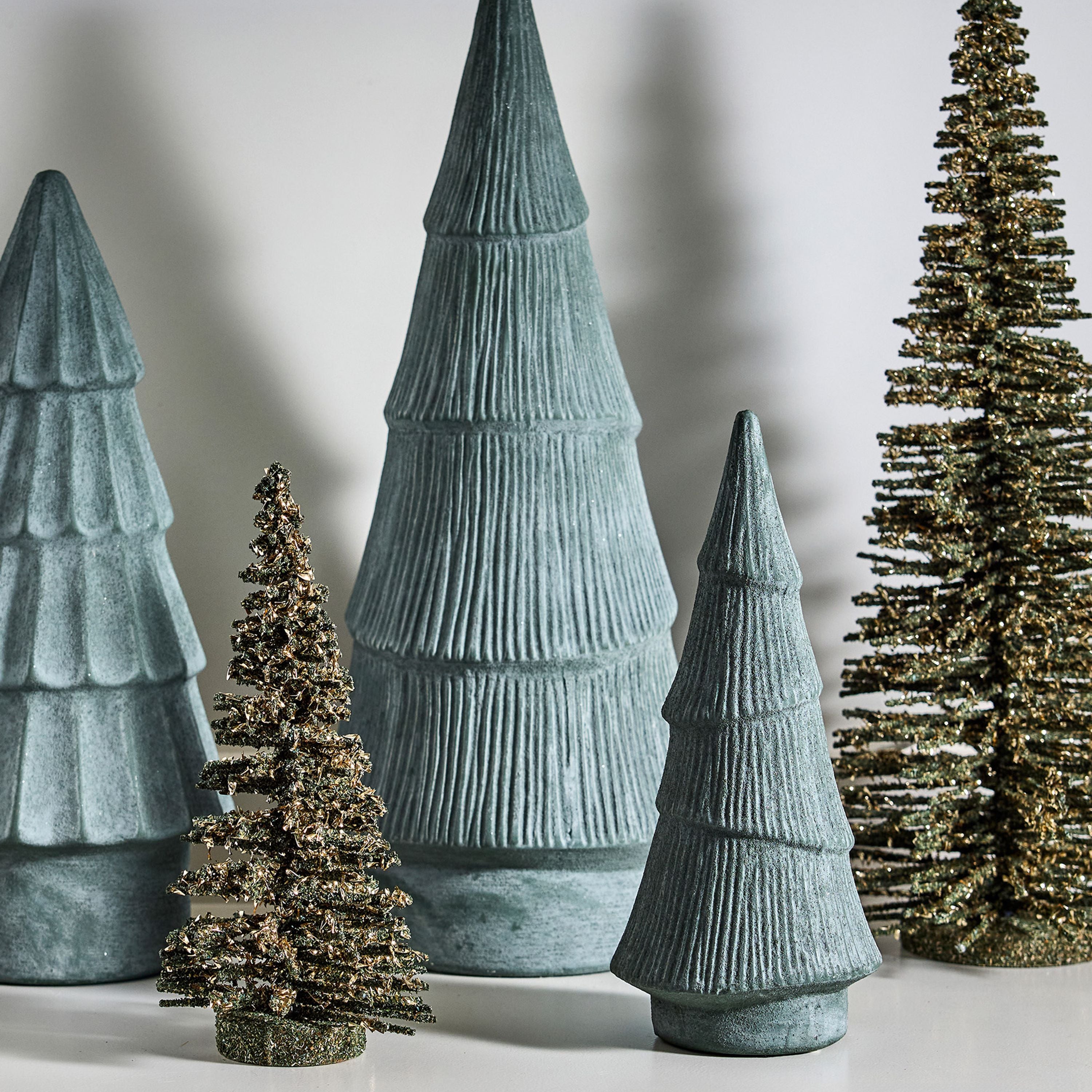 French Country Form Evergreen Tree Ridged 49cm