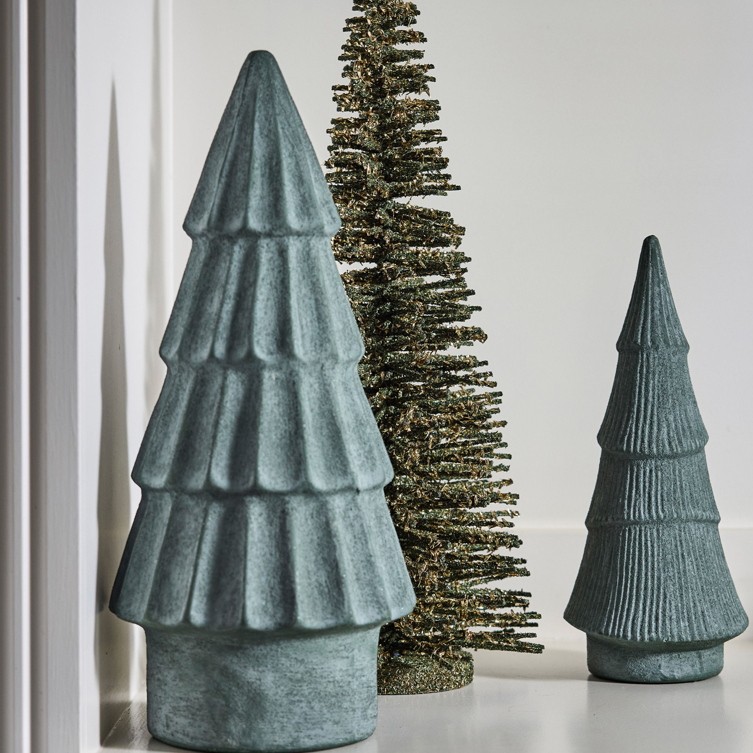 French Country Form Evergreen Tree Fluted 37.5cm