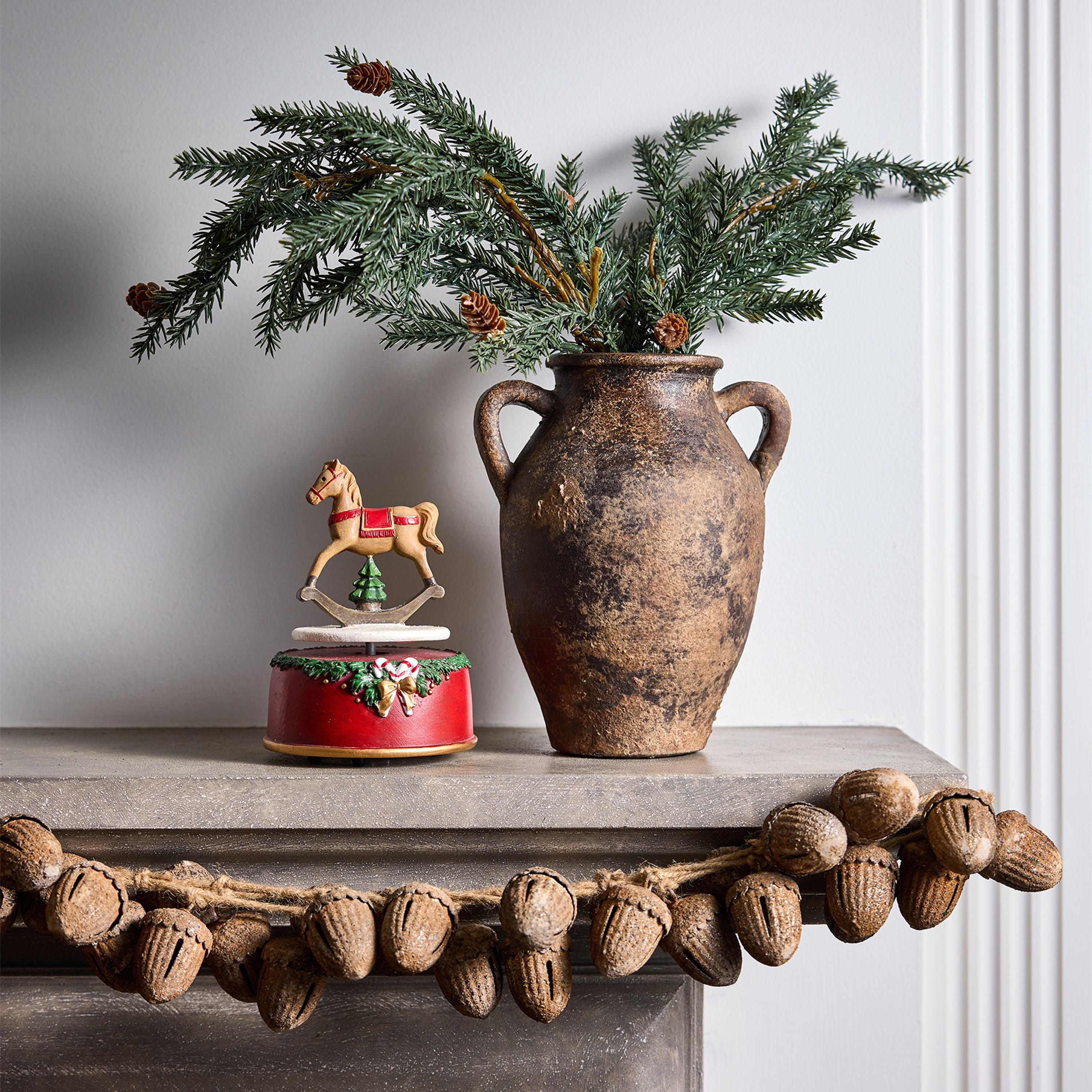 French Country Festive Acorn Garland Rust