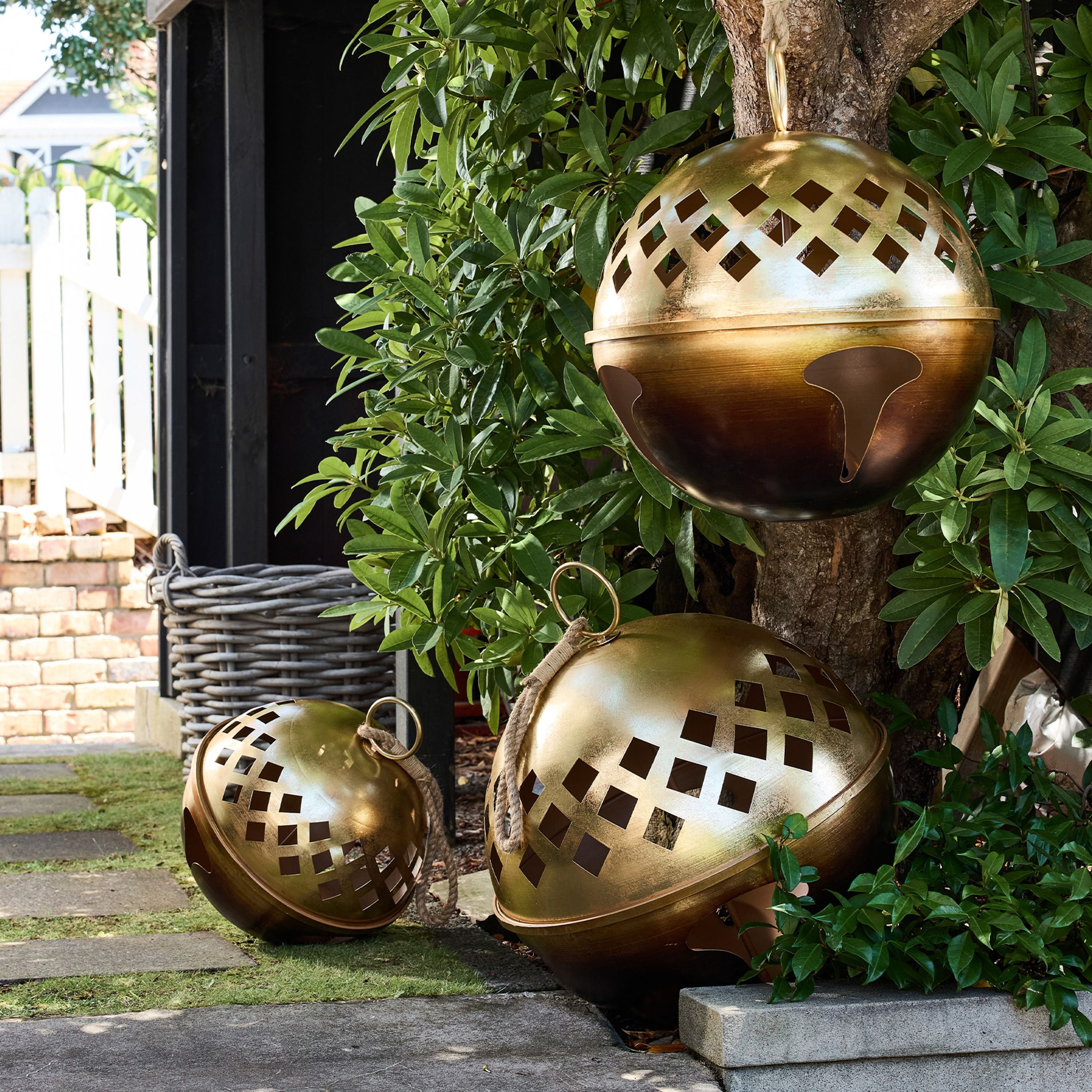 French Country Lattice Oversized Bells