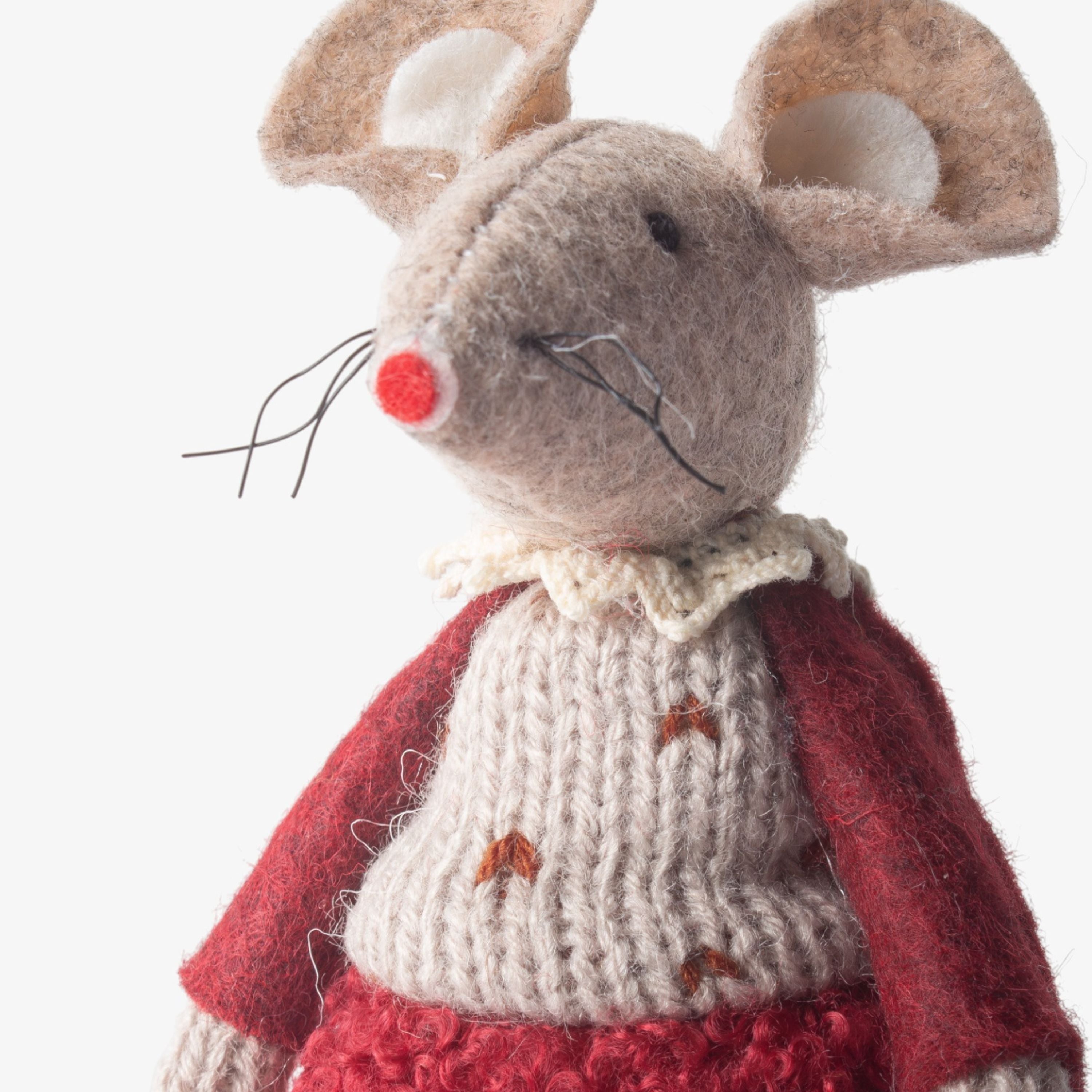 French Country Red Edna Mouse Sitting