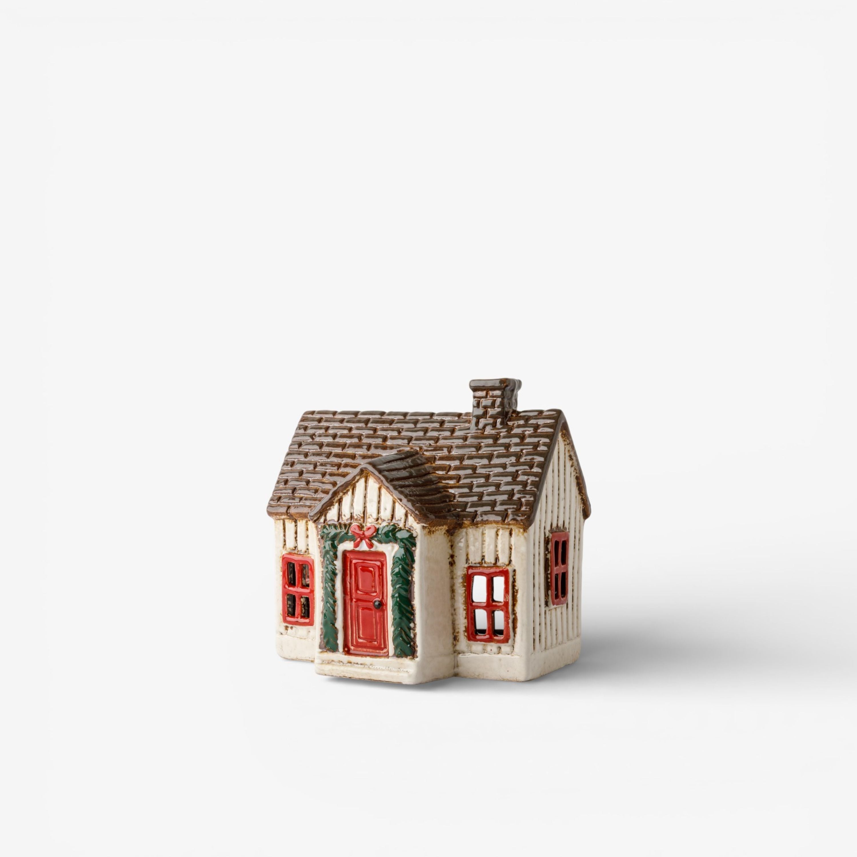 French Country Nordgard Garland Cottage