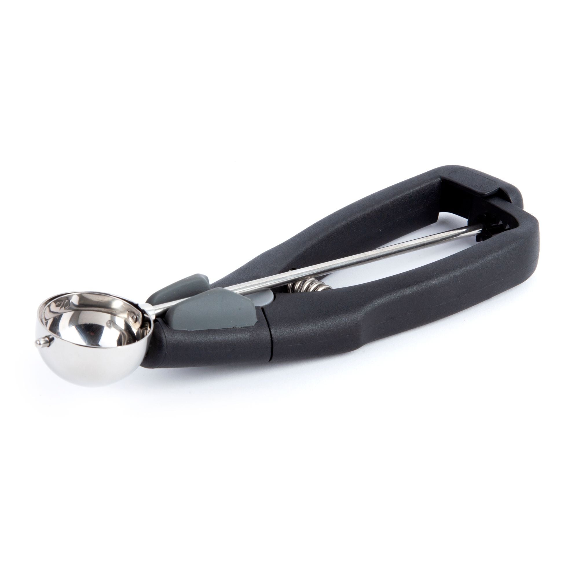 Mondo No. 70 Pro Trigger Scoop 35mm