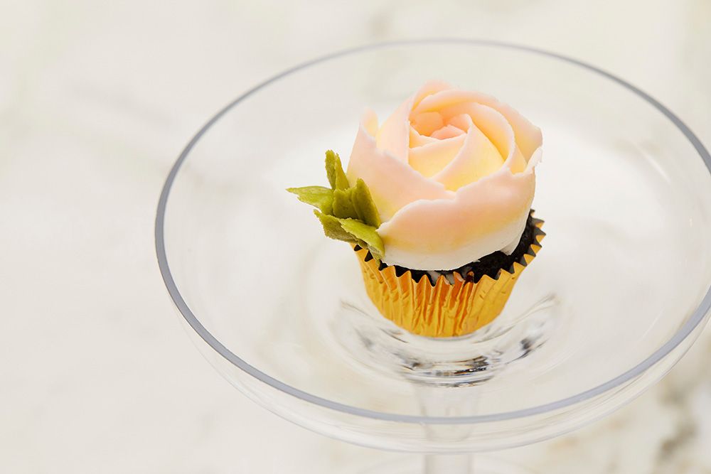 Mondo No. 127 Stainless Steel Petal Piping Tip