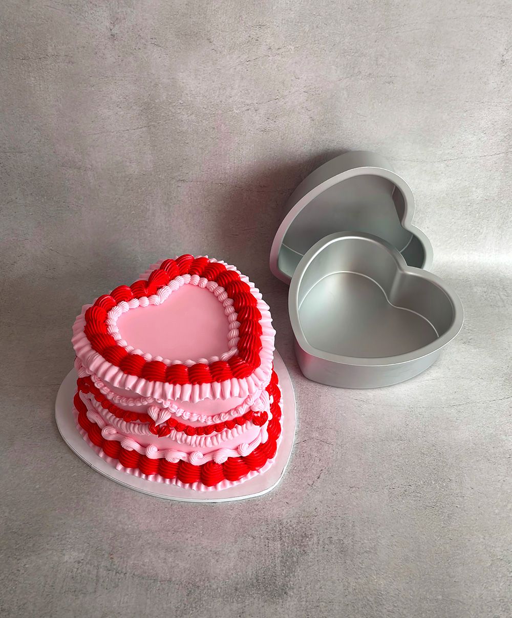 Mondo Pro Heart Cake Pan 10in (25 x 7.5cm)
