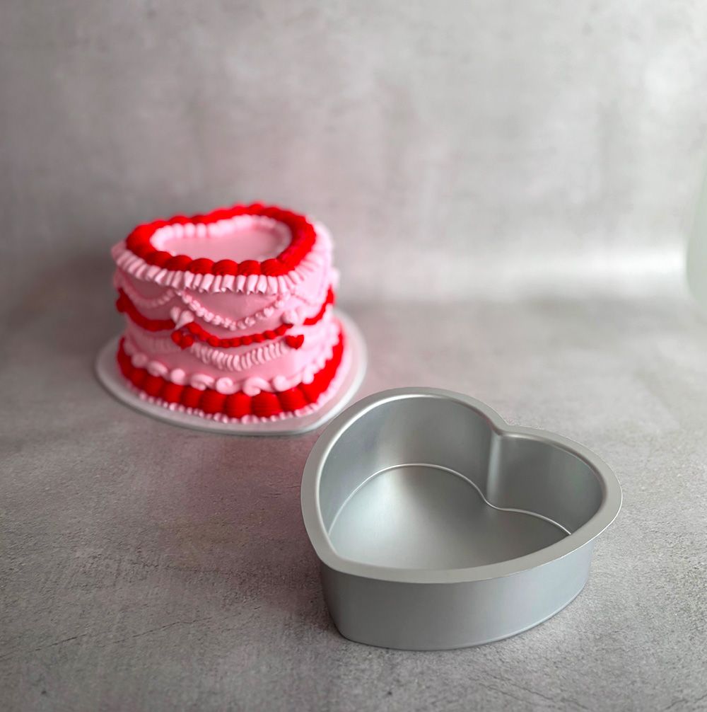 Mondo Pro Heart Cake Pan 8in (20 x 7.5cm)