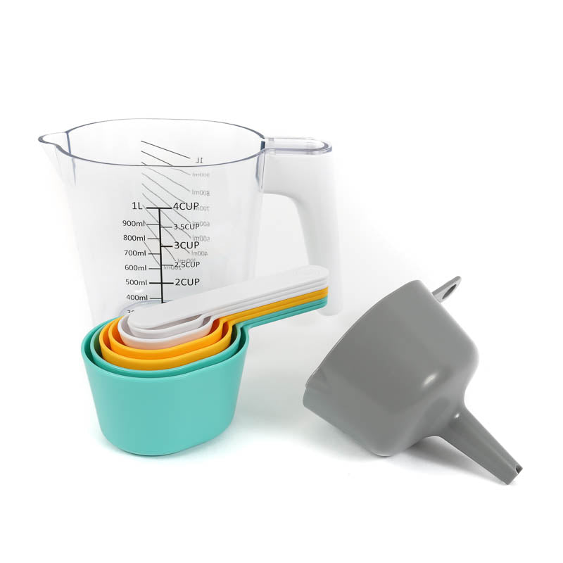 Sprinks Jug with Nesting Measure Cups & Spoons