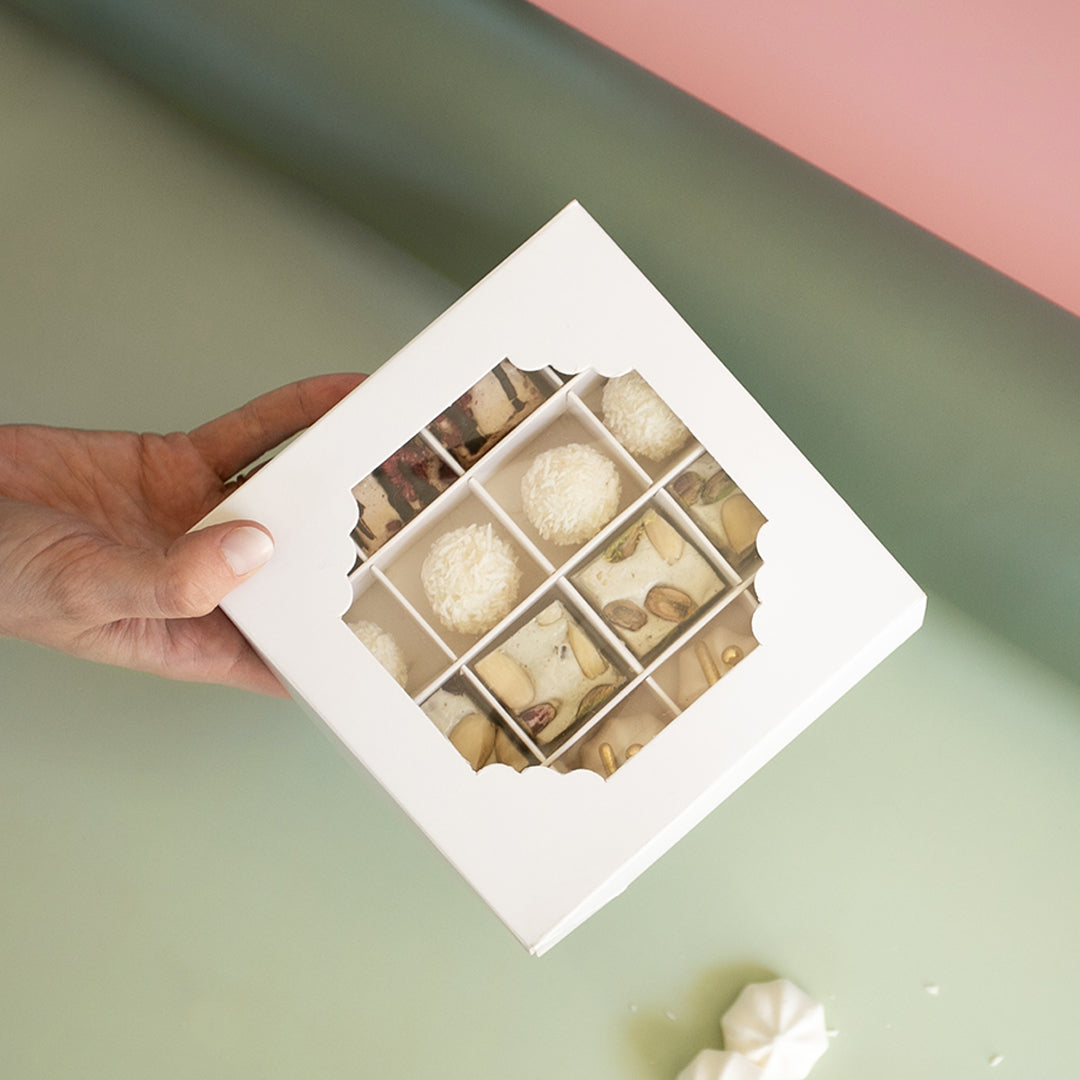 Papyrus White Window Treat Box & Insert 16 Cavities Box 5 Pack