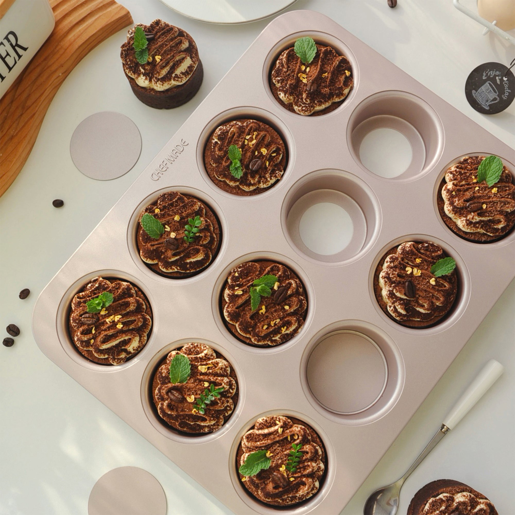 CHEFMADE English Muffin Pan 12 Cup with Loose Base (WK10105)