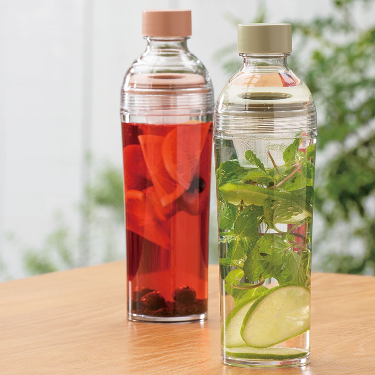 Hario Filter-in Bottle Portable 400ml - Pink
