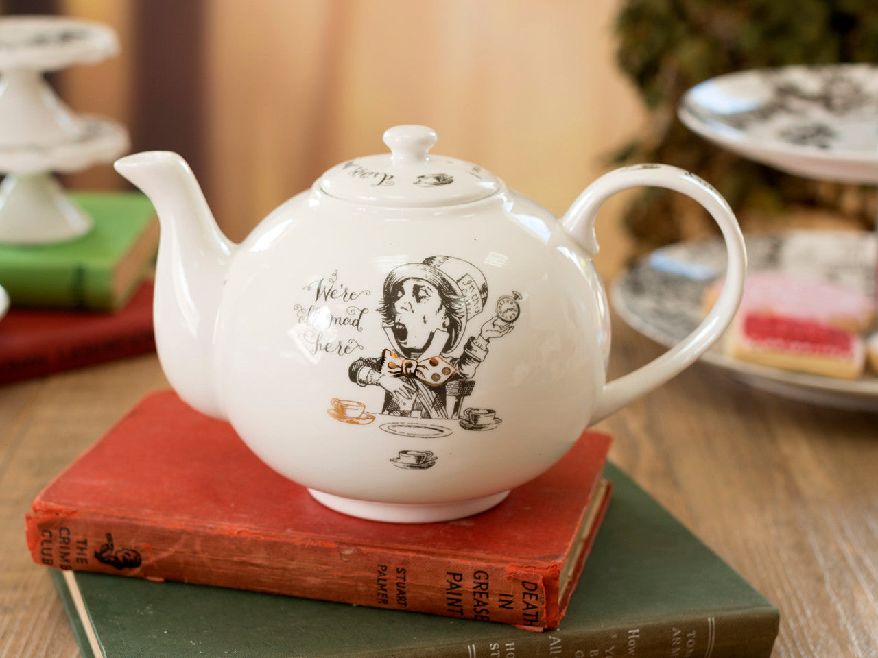 V&A Alice in Wonderland Teapot 1.1L