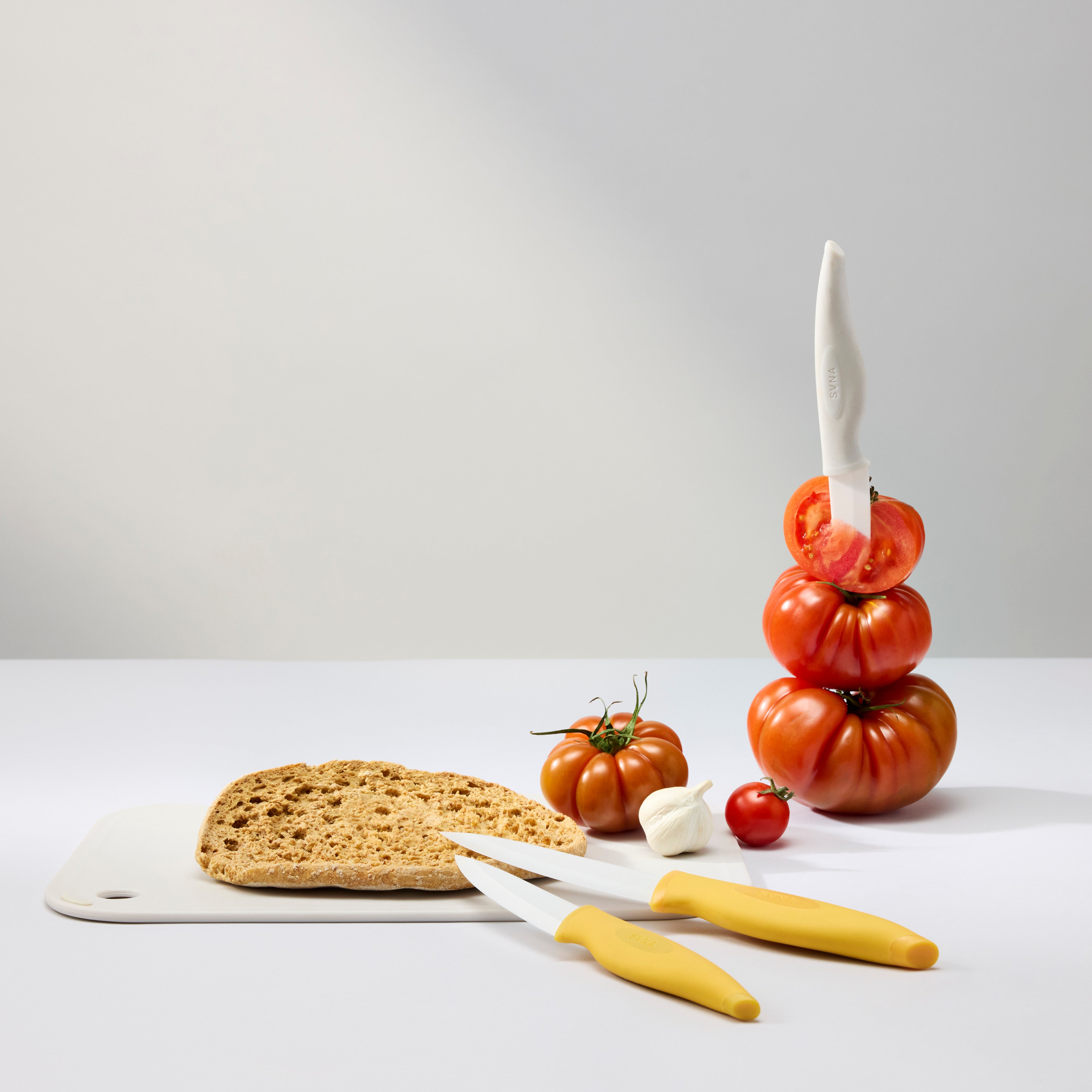 SVNA Stacking Chopping Boards 3 Piece Set Cream