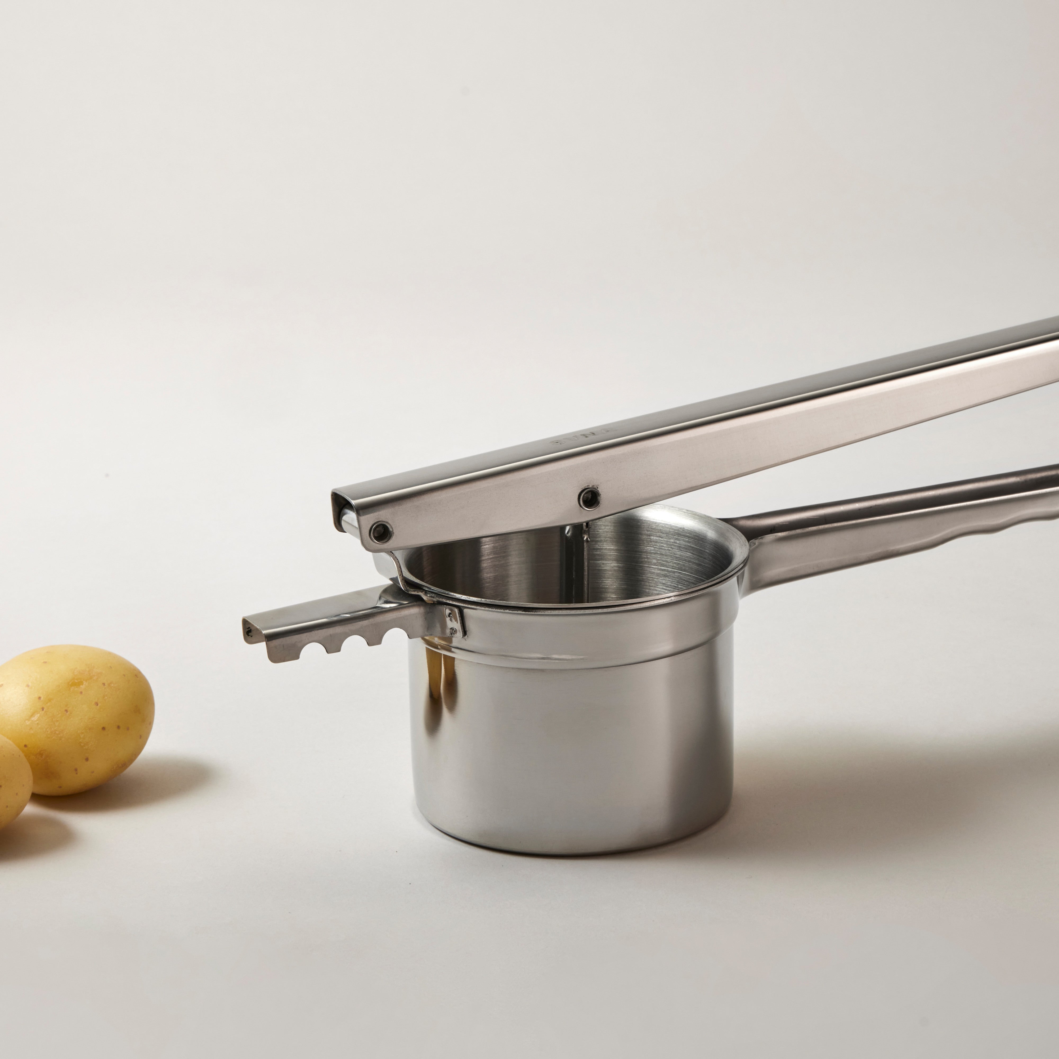 SVNA 3 in 1 Stainless Steel Potato Ricer