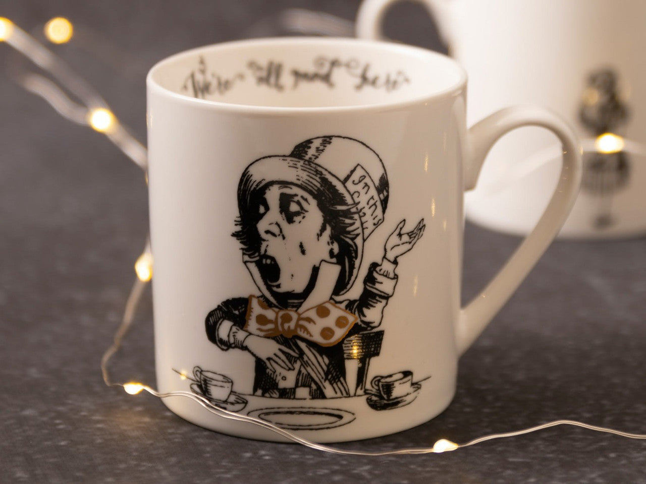 V&A Alice in Wonderland Can Mug 350ml (Mad Hatter)