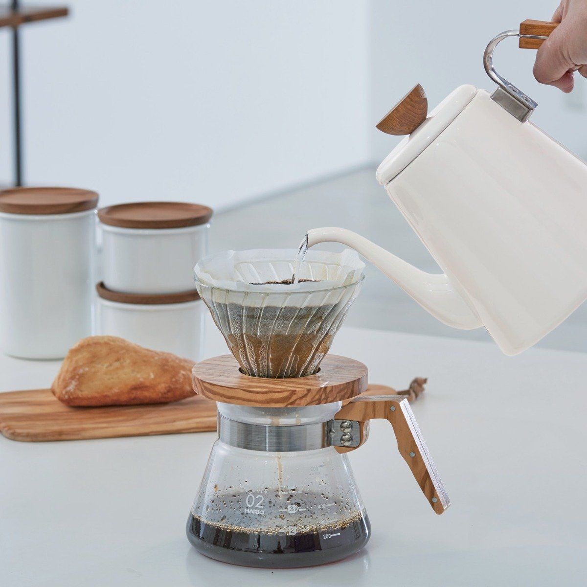 Hario V60 Glass Dripper 01 - Olive Wood